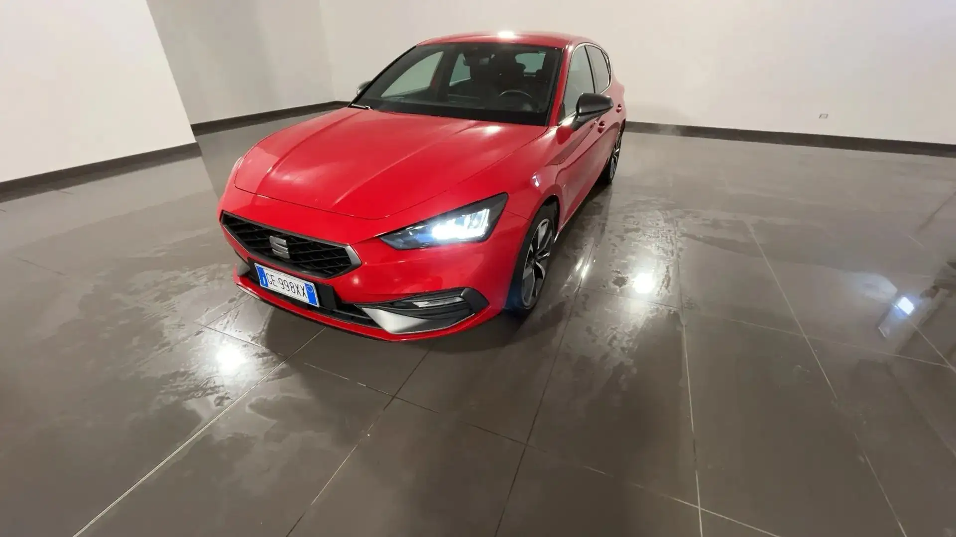 SEAT Leon Leon 1.4 TSI e-Hybrid FR-Line 204cv auto Red - 1