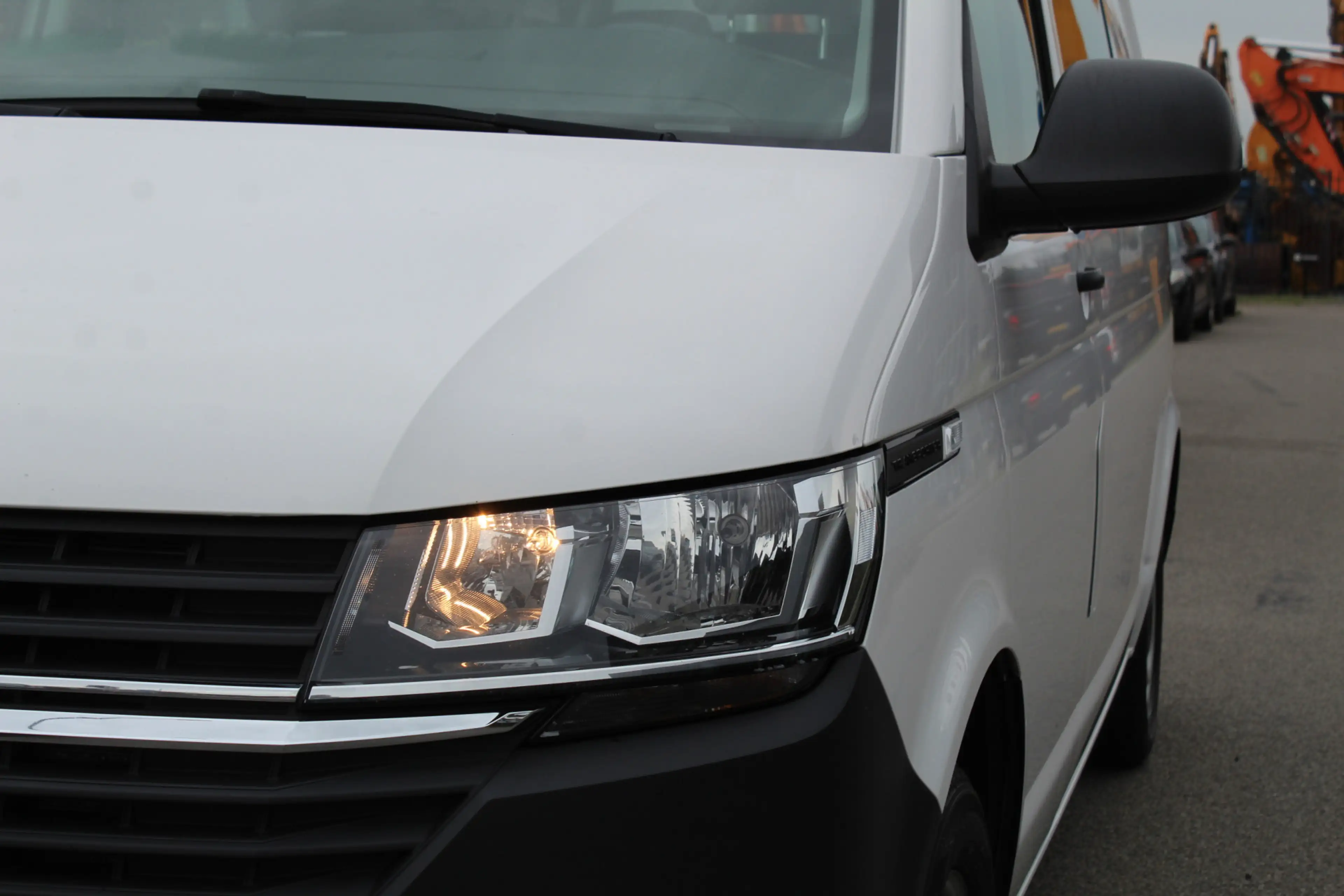 Volkswagen T6.1 Transporter 2.0 TDI 150Pk L2H1 30 DC Comfortline | Trekhaak | — photo 15