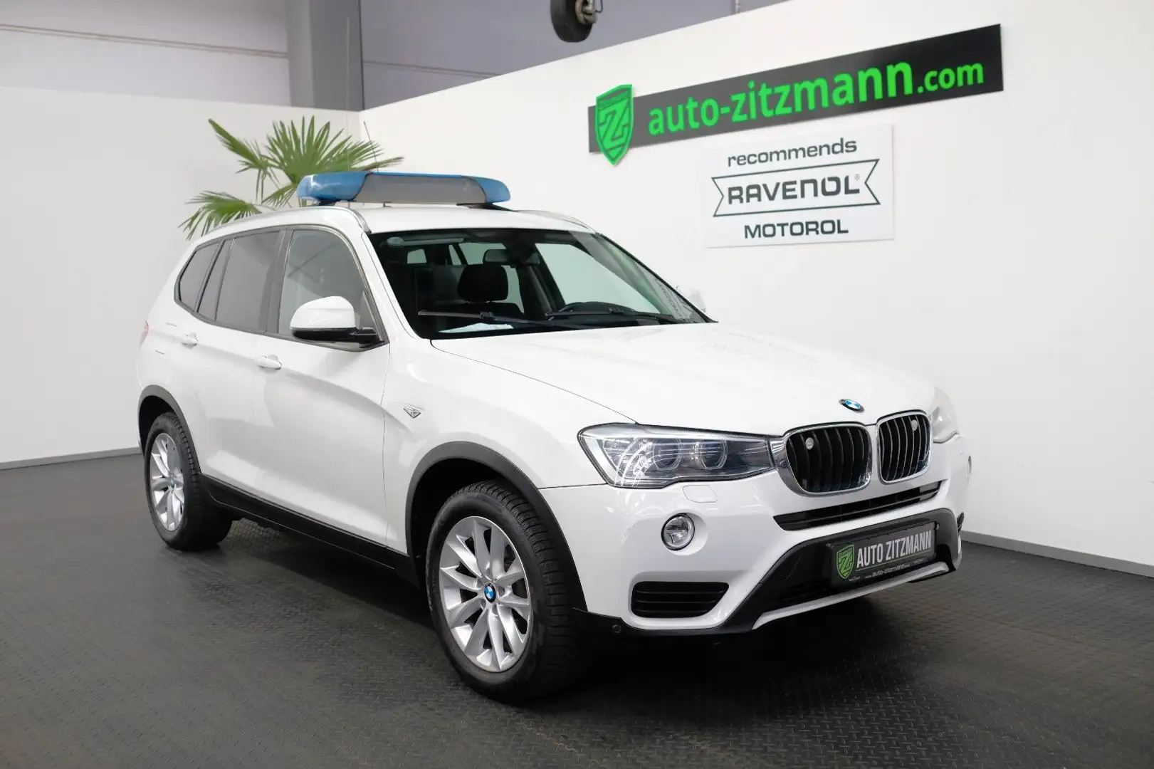 BMW X3 xDrive 20d EX-NEF NOTARZT ALLRAD KLIMA KAMERA Weiß - 1