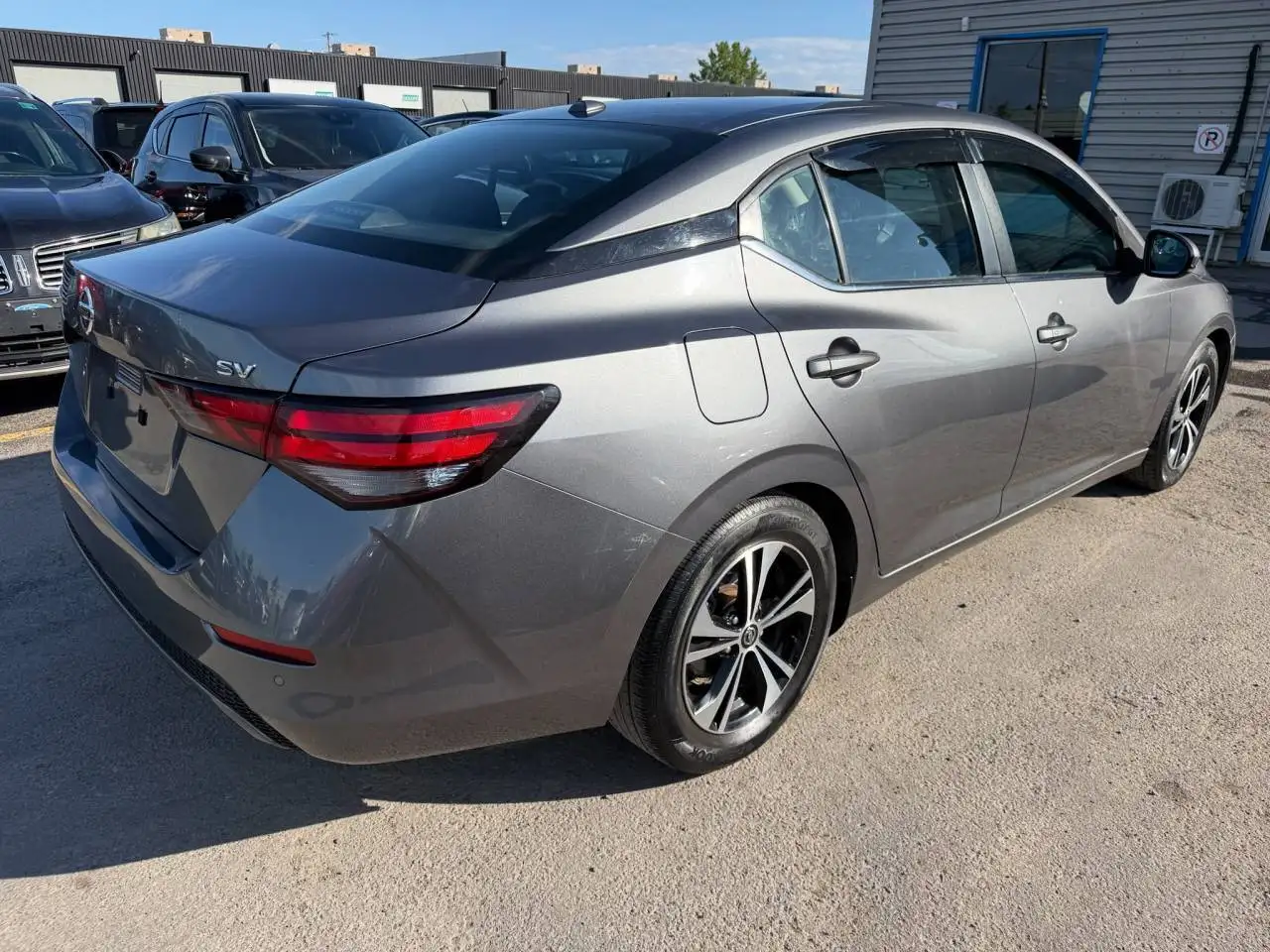 Nissan Sentra снимка Nissan Sentra