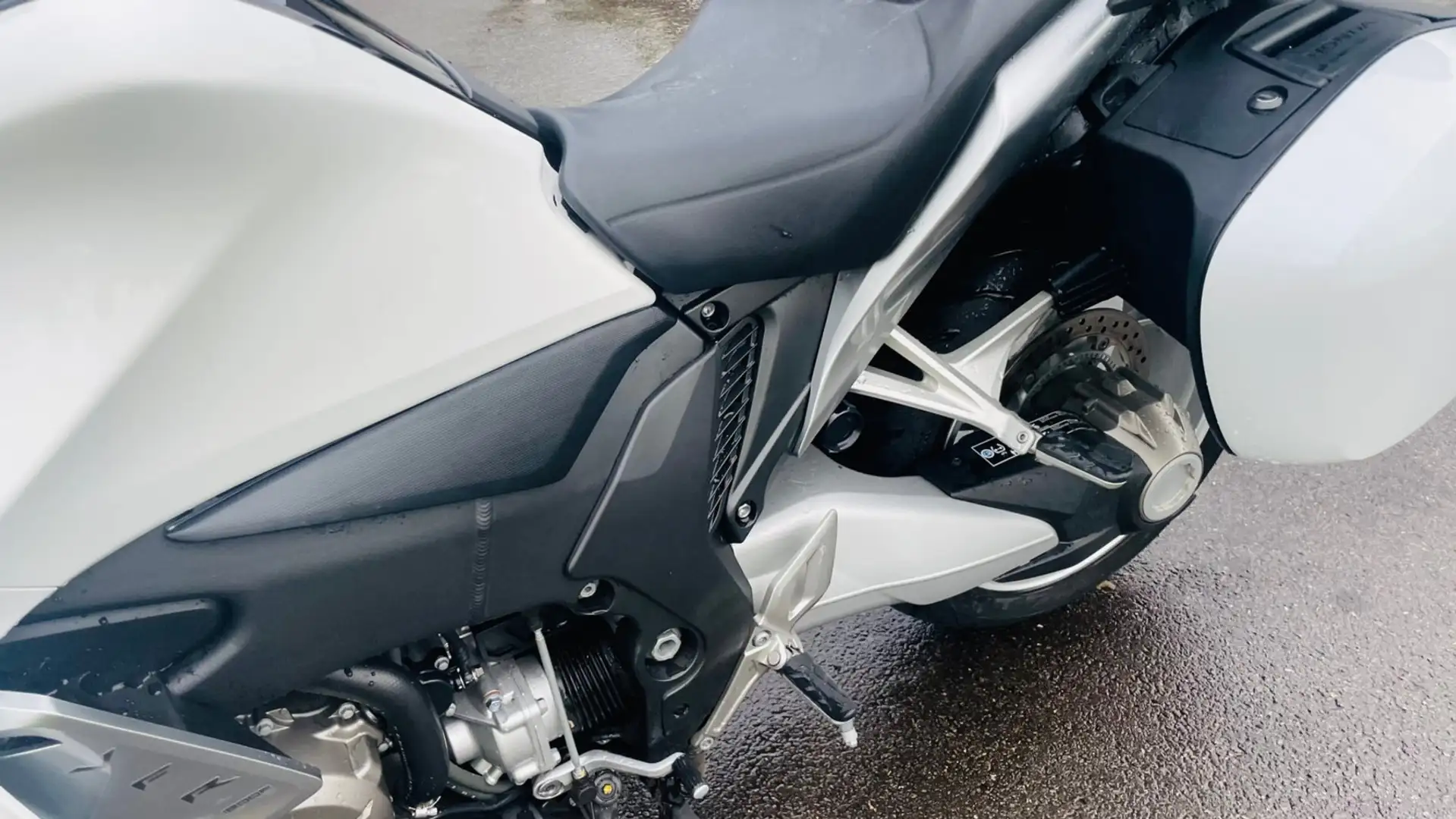 Honda VFR 1200 Alb - 2