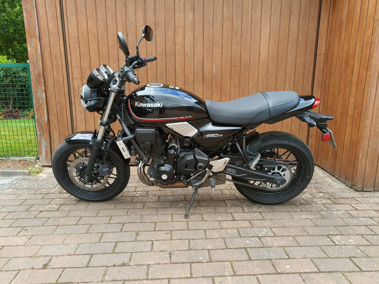 Kawasaki Z 650 RS Fekete - 2