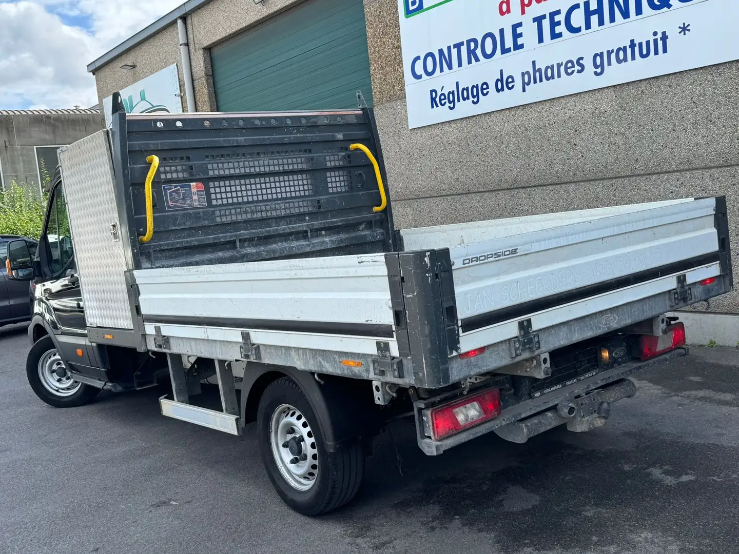 Ford Transit 2.2 TDCi L3 Plateau Airco Faible Km Euro 6 Benne Noir - 2