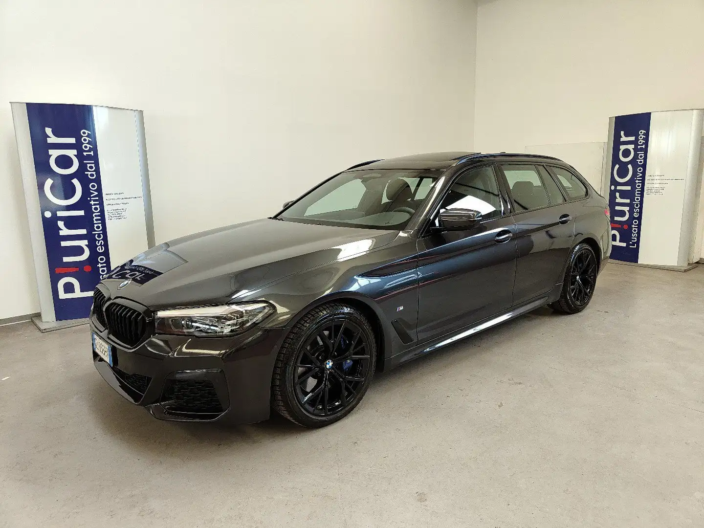 BMW 520 d 48V xDrive Touring Msport Tetto Pelle 19 m Spo Grigio - 1