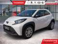 Toyota Aygo 1.0 Play ACC+AUT+Navi+Fernlichtass.+Kam. Fehér - thumbnail 1