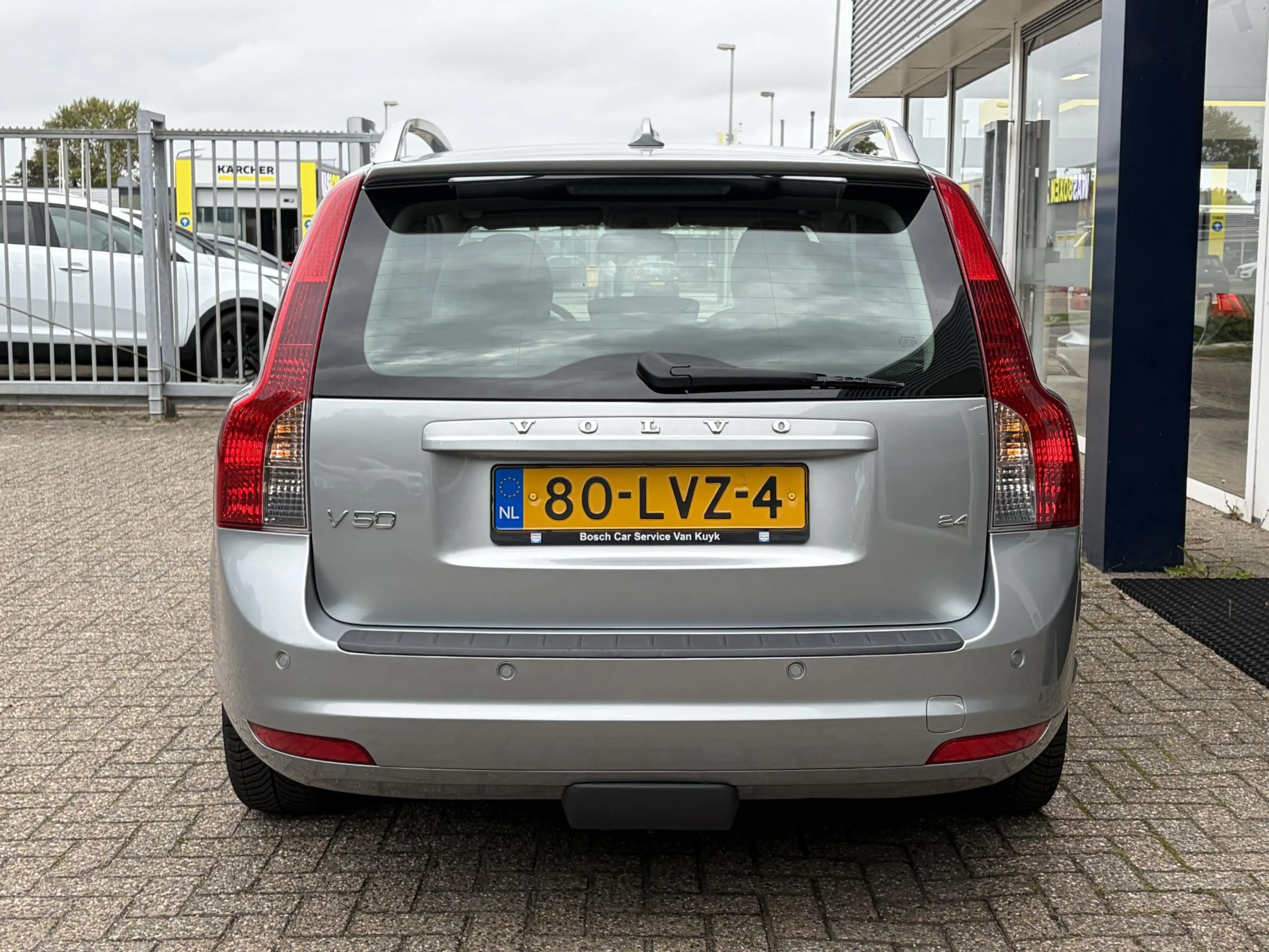 Volvo V50 2.4i Edition II / Automaat / NL-Auto / 2e-Eigenaar — photo 6