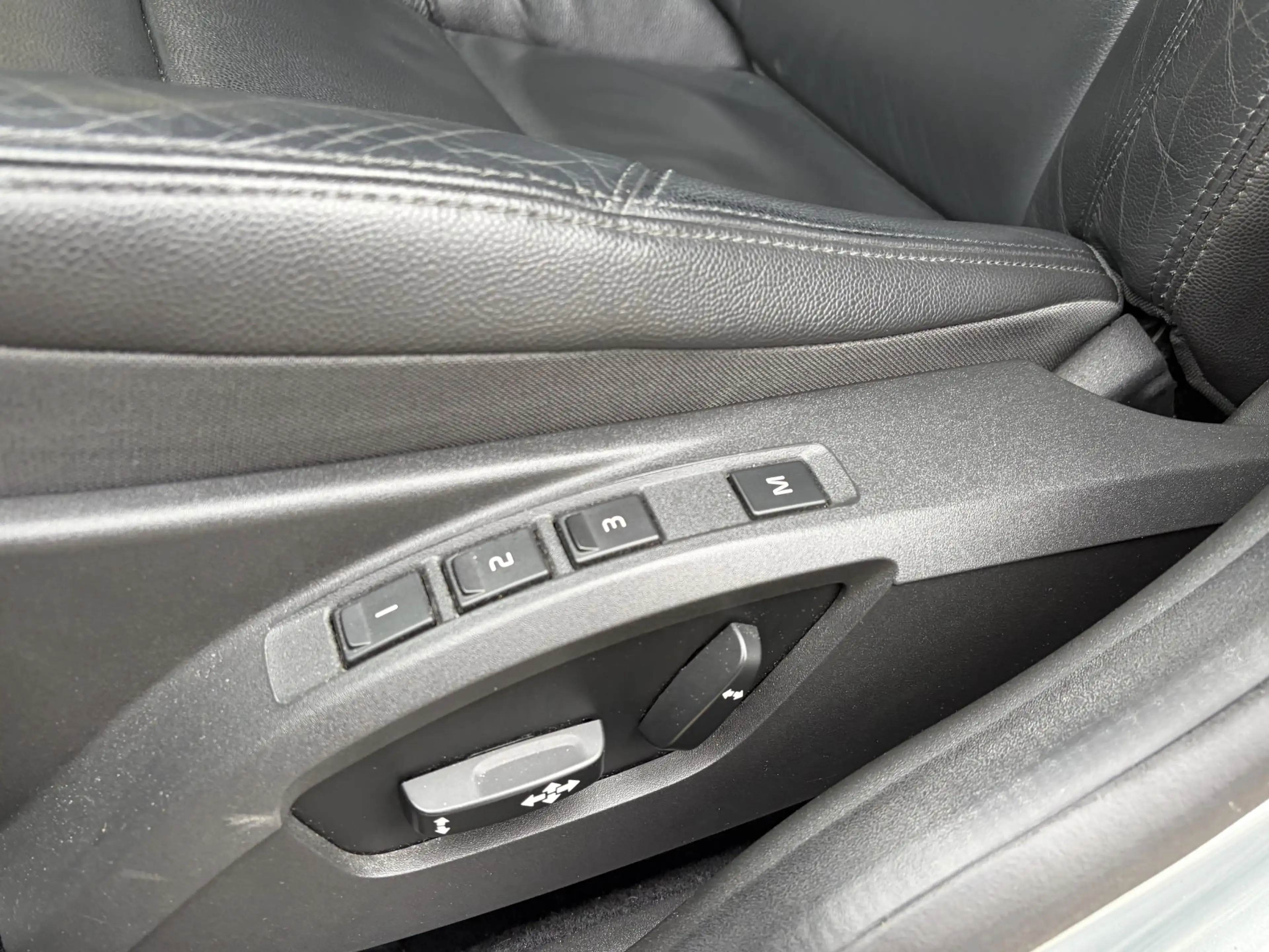 Volvo V50 2.4i Edition II / Automaat / NL-Auto / 2e-Eigenaar — photo 12