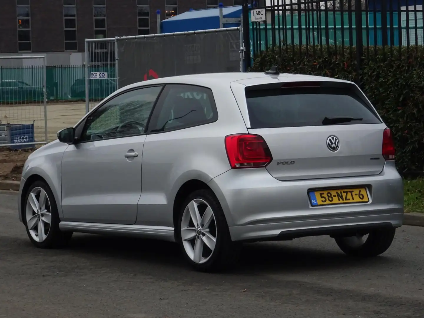 Volkswagen Polo 1.2 TDI BlueMotion NAP/NAVI/CLIMA/CRUISE/APK Grau - 2