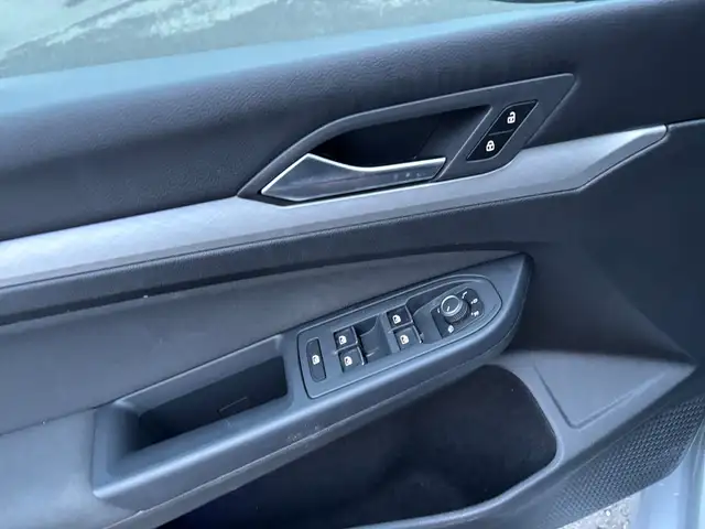 Volkswagen Golf view 14
