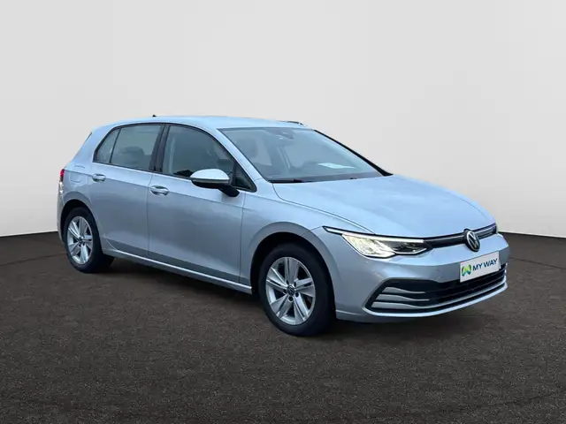 Volkswagen Golf view 4