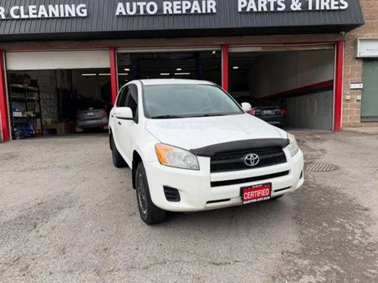 Toyota RAV 4 photo Toyota RAV 4