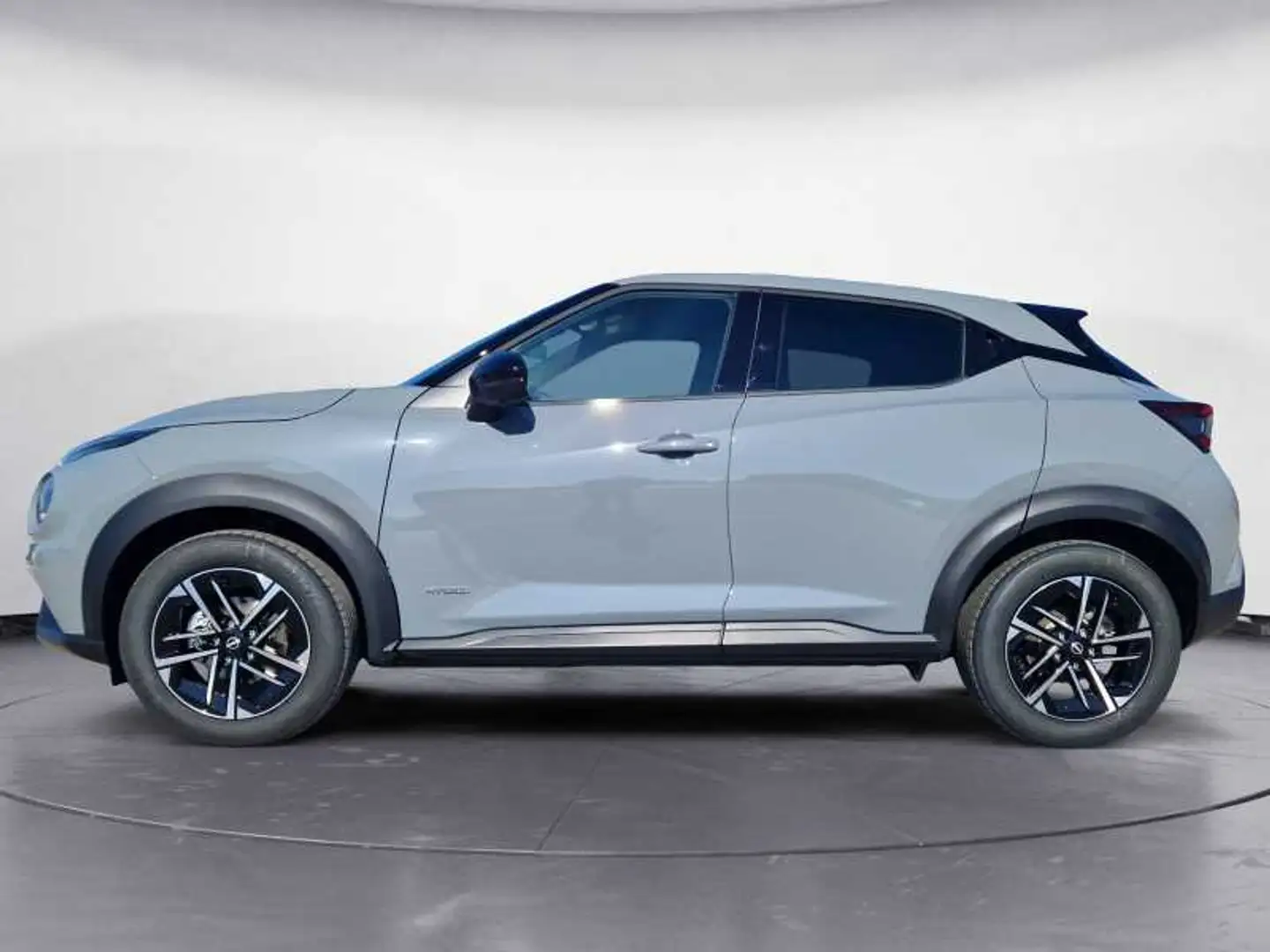 Nissan Juke N-CONNECTA AMT Szary - 2