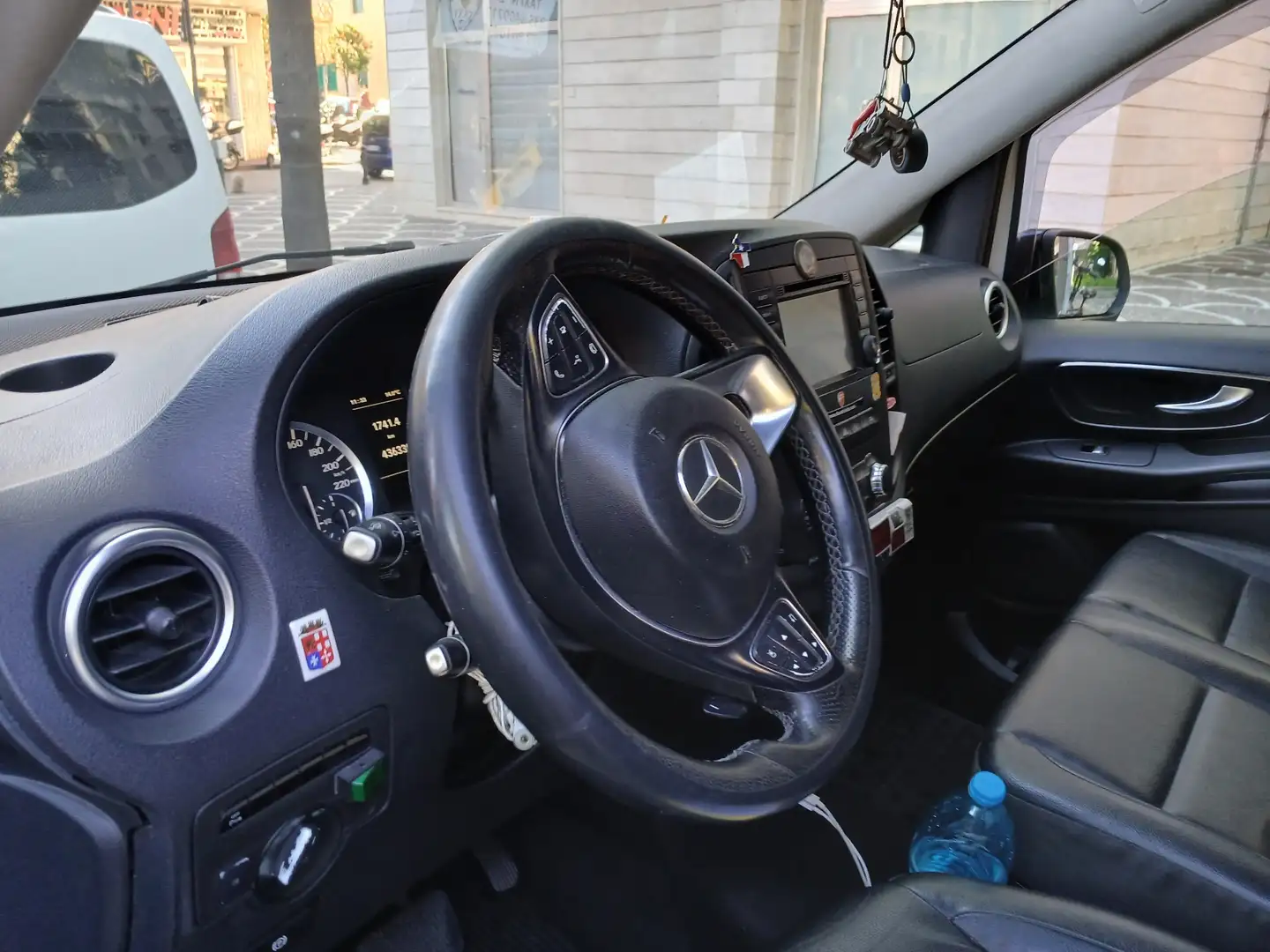 Mercedes-Benz Vito - 2
