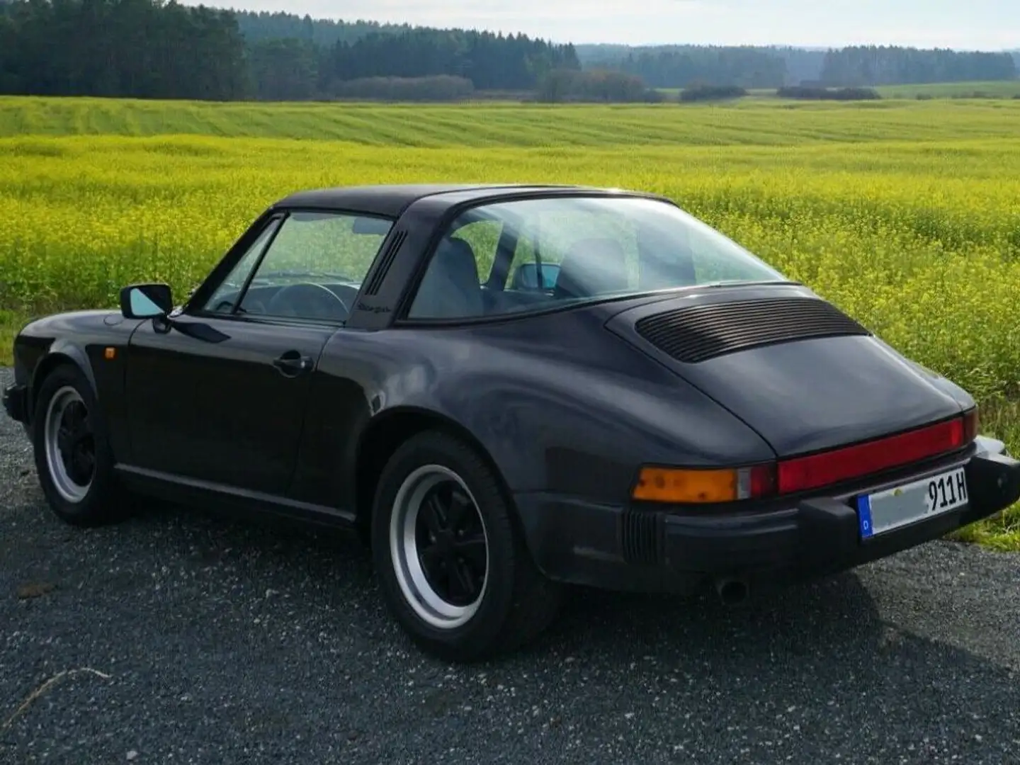 Porsche 911 911 Carrera 3,2 l Targa, 231 PS, dt. EZ, Top, Kult Schwarz - 2