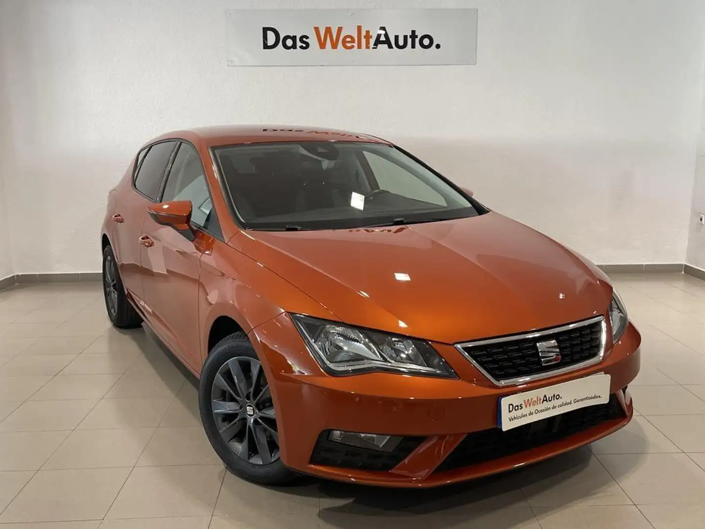 SEAT Leon 1.6TDI CR S&S Style 115 Oranj - 1