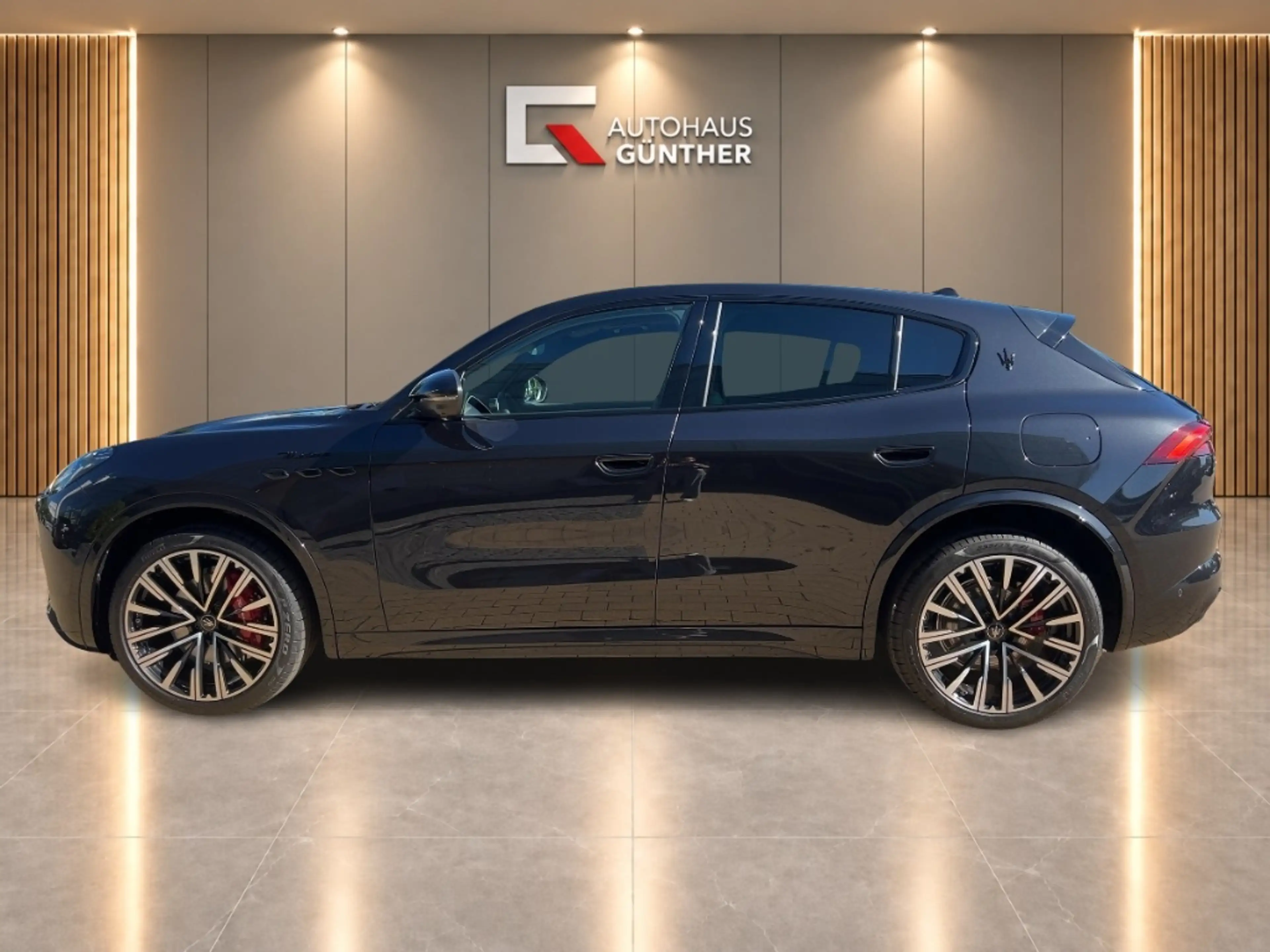 Maserati Grecale Modena Voll Chevron Luft Pano Sitzbel. — photo 2