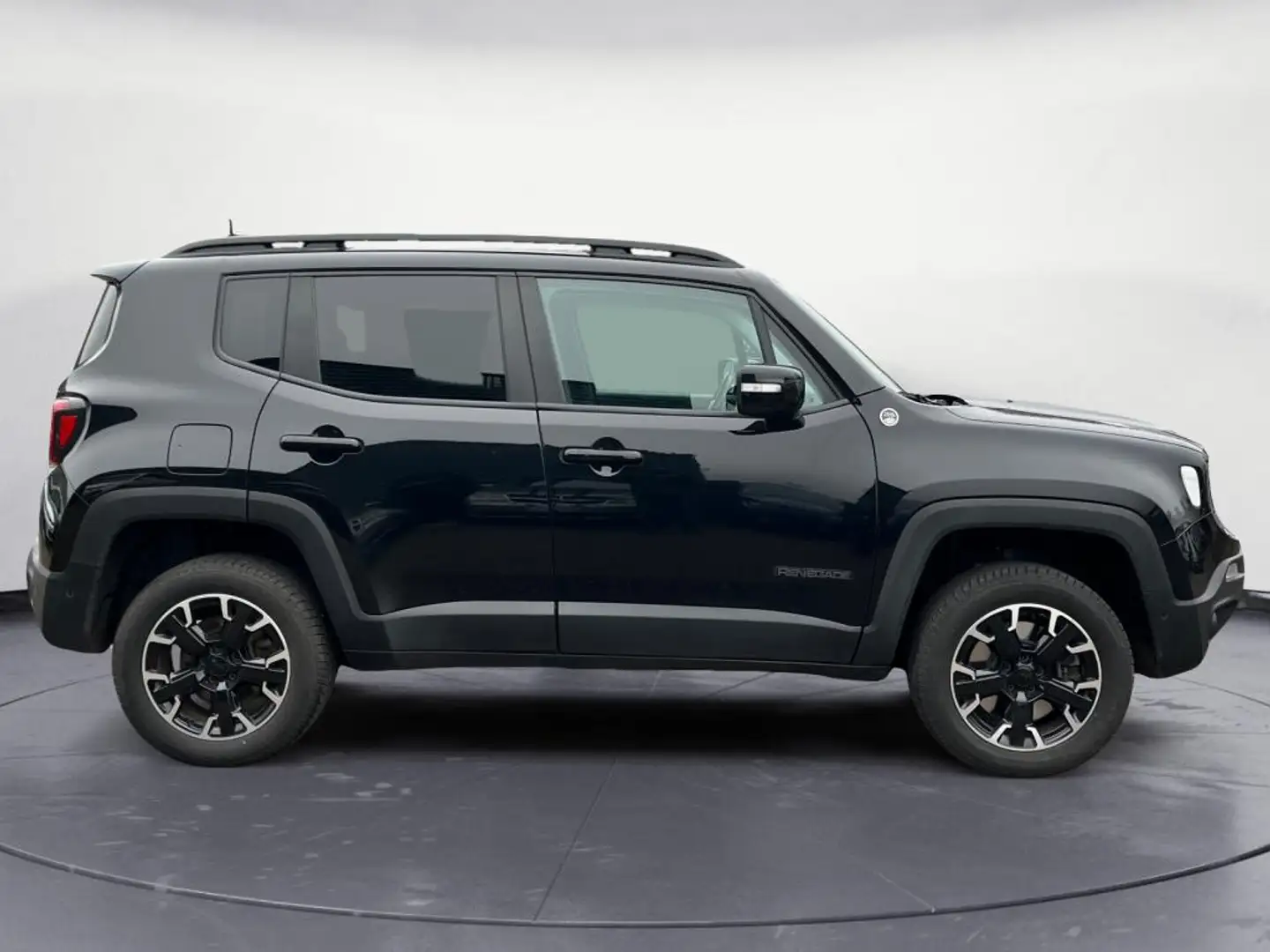 Jeep Renegade 1.3 Turbo T4 240 4xe eAWD Trailhawk PHASE 2 Schwarz - 2