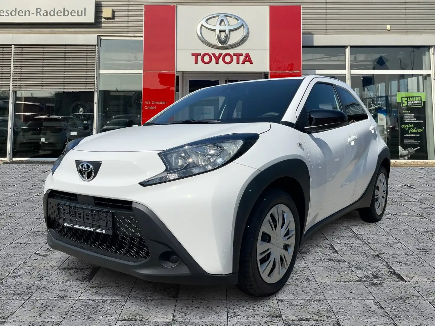 Toyota Aygo X 1.0 Business Edition KAM*DAB*SHZ*ACC Weiß - 2