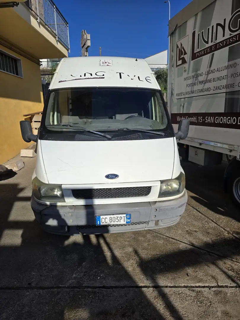 Ford Transit furgonato - 1