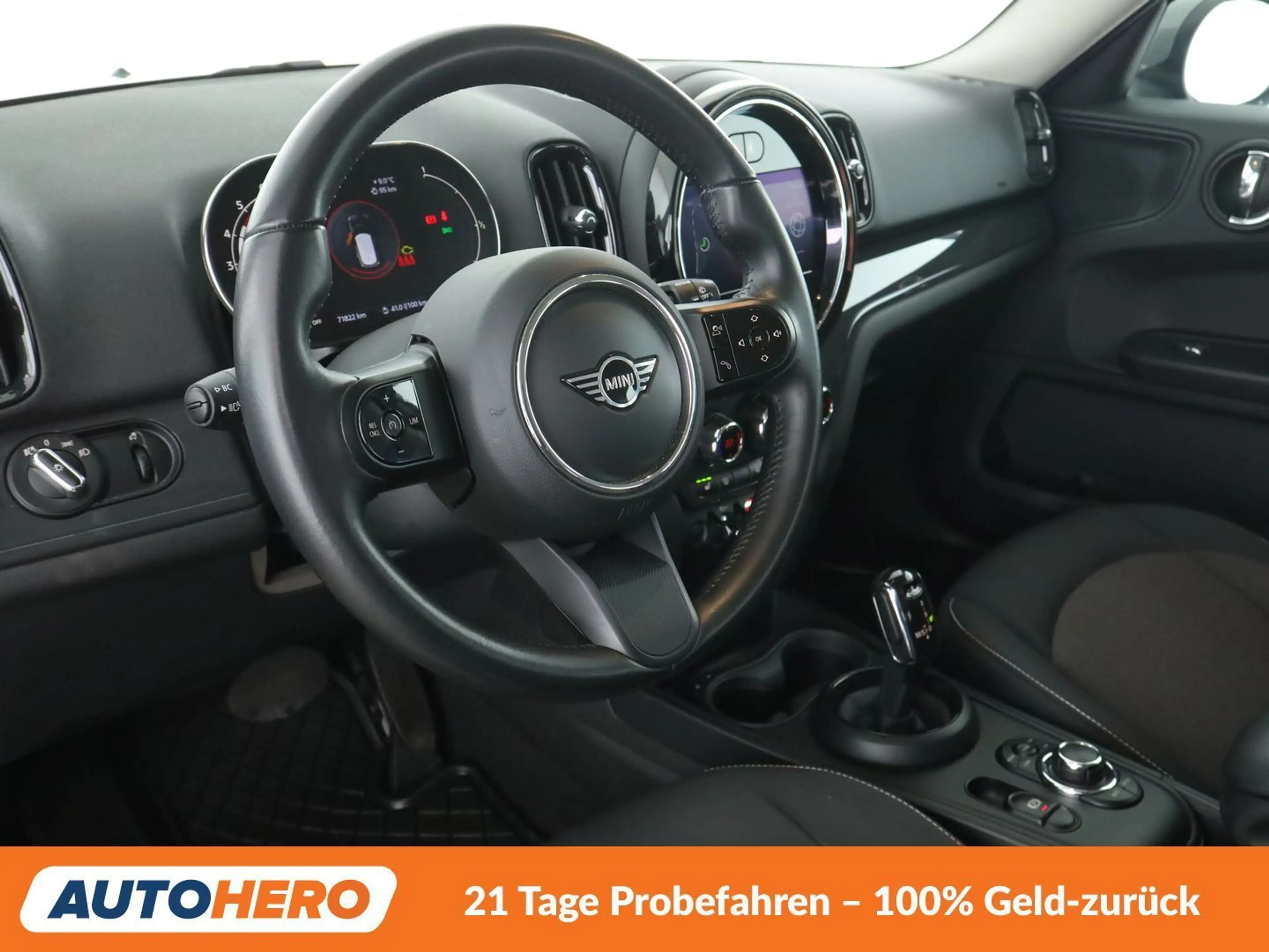 MINI One D Countryman One D Essential Trim Aut.*NAVI*LED*TEMPO* — photo 11