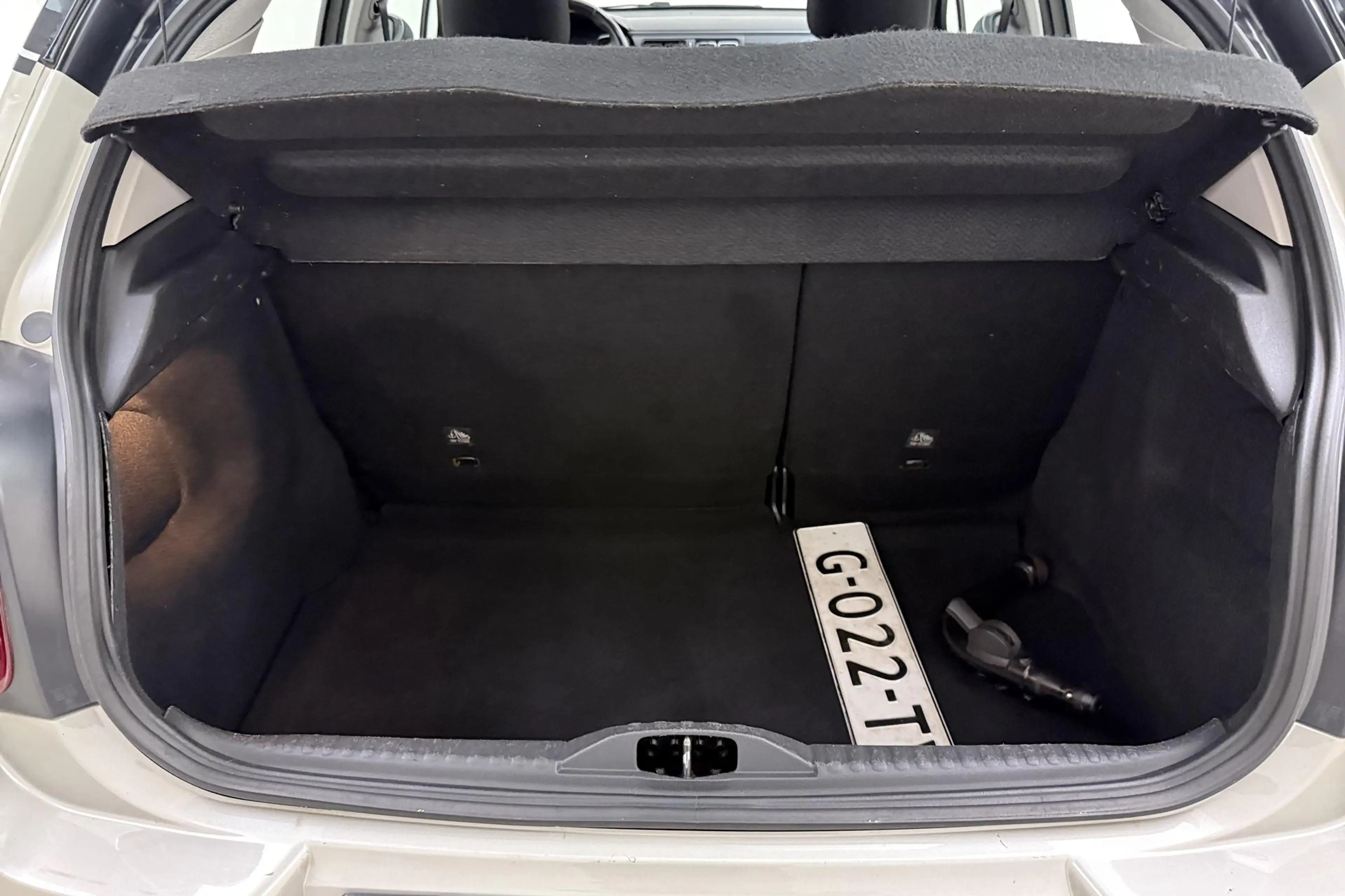 Citroen C3 1.2 Turbo 110 pk Business | Climate Control | Trek — photo 8