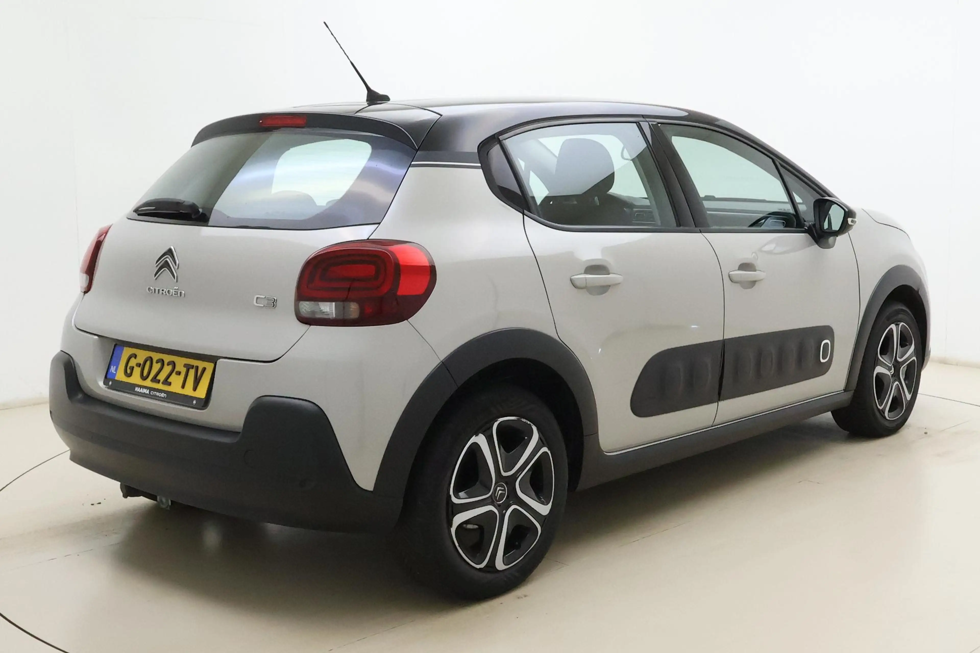 Citroen C3 1.2 Turbo 110 pk Business | Climate Control | Trek — photo 2