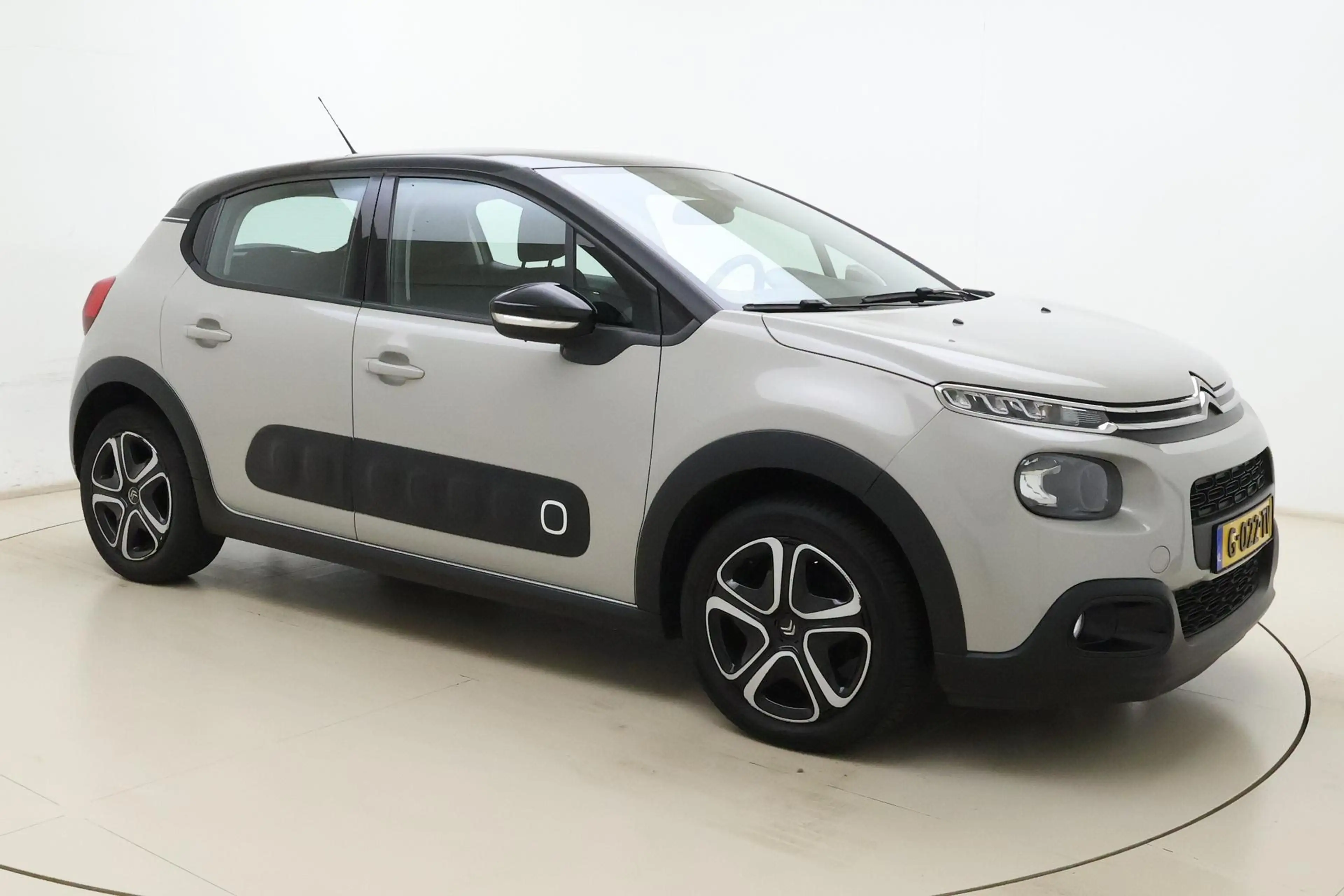 Citroen C3 1.2 Turbo 110 pk Business | Climate Control | Trek — photo 9