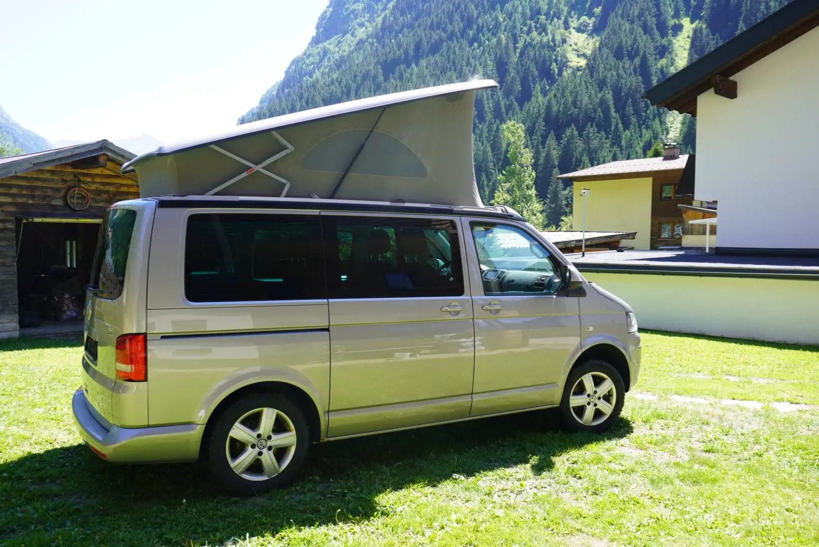 Volkswagen T5 California Beach Silber - 1