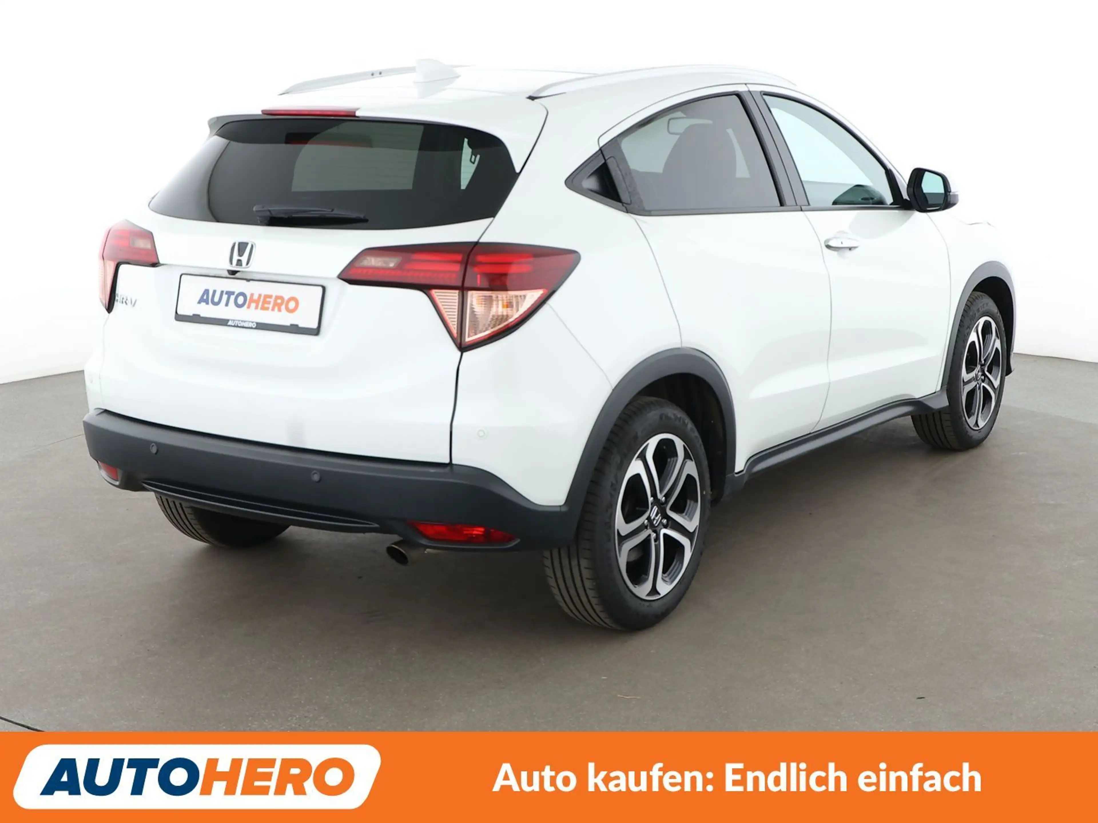 Honda HR-V 1.5 i-VTEC Executive Aut.*NAVI*CAM*TEMPO* — photo 6