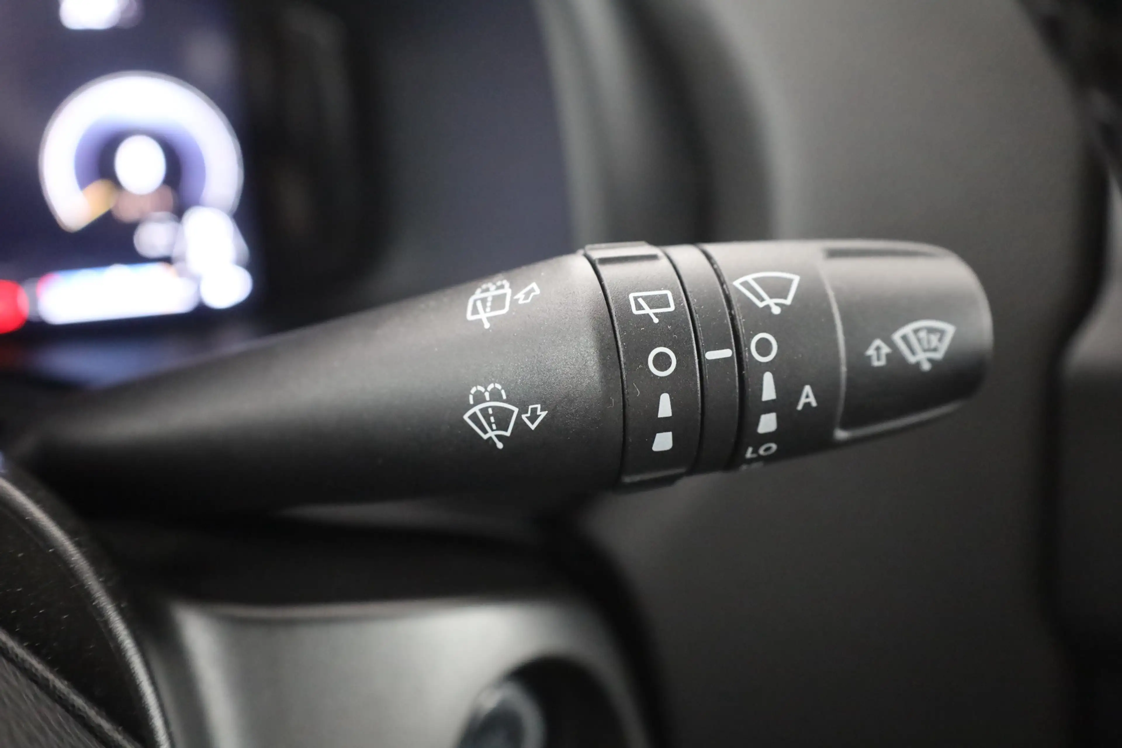 Jeep Renegade 1.5 GSE e-Hybrid Aut. LED ACC Kamera — photo 20