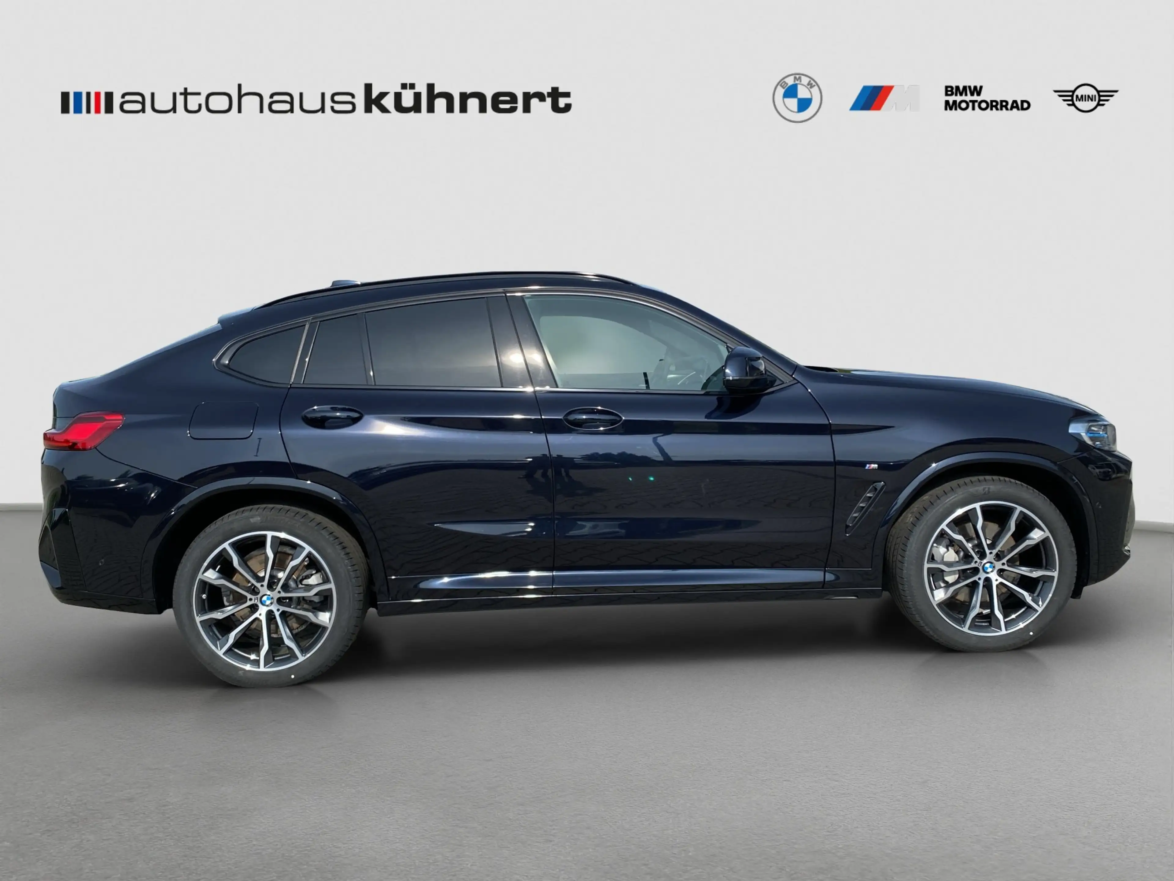 BMW X4 xDrive 30d ///M-Sport Laser ACC StHzg AHK HUD — photo 7