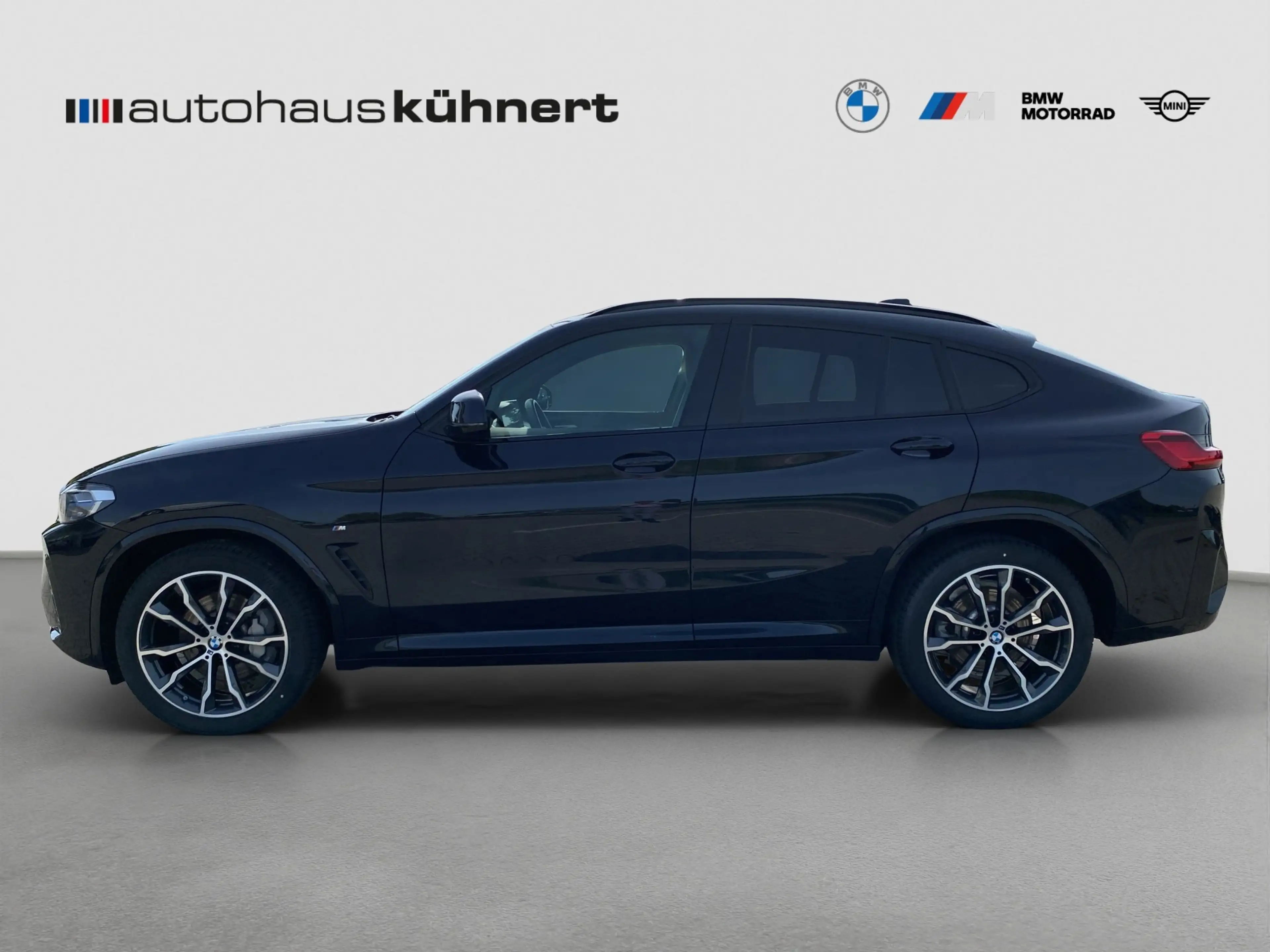 BMW X4 xDrive 30d ///M-Sport Laser ACC StHzg AHK HUD — photo 3
