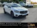 Mercedes-Benz GLA 220 4M NightP Distronic PanoD StandH AHK Kam Bílá - thumbnail 2