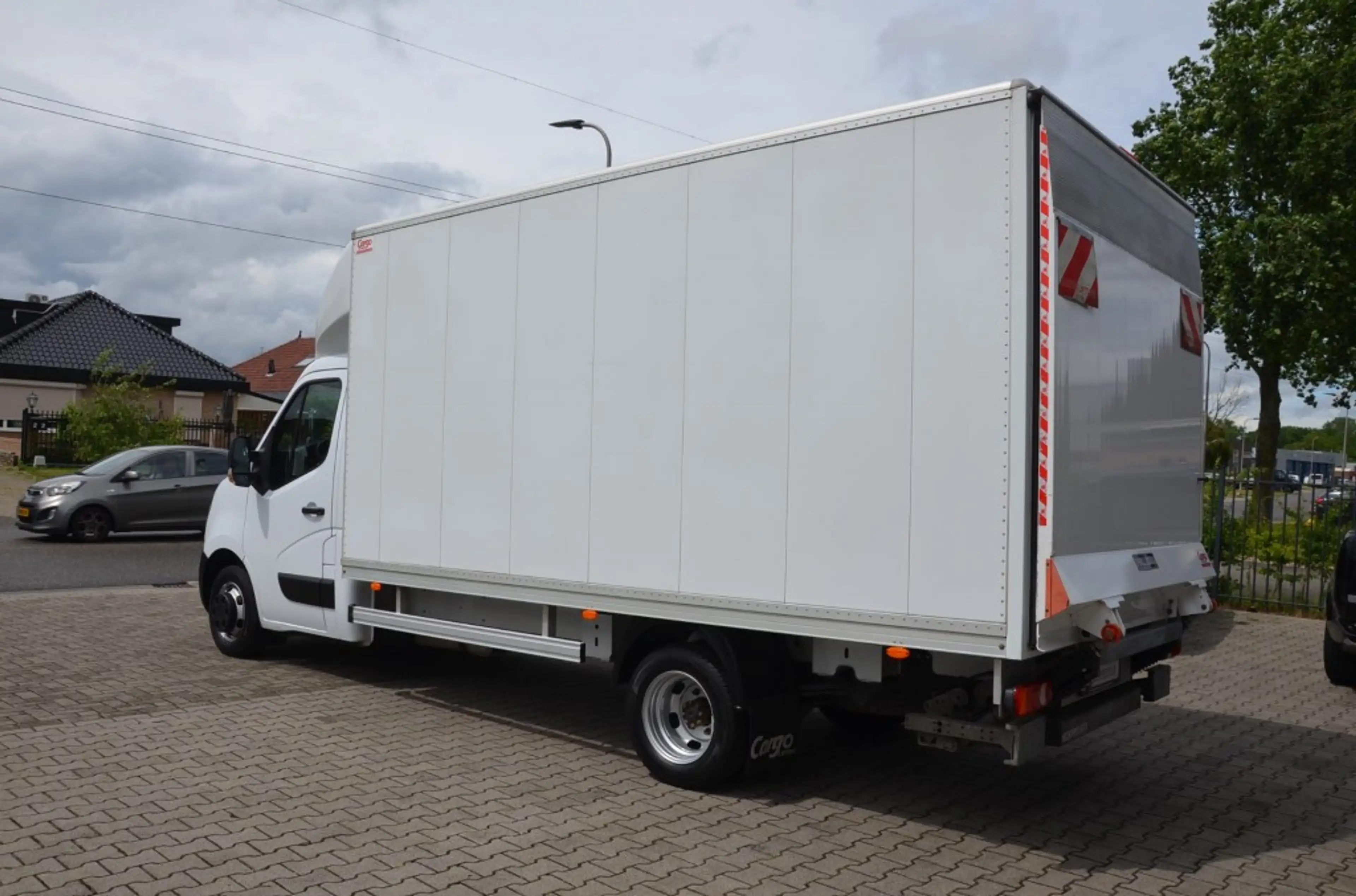 Nissan Interstar 2.3 DCI Interstar/master  Meubelbak/ bakwagen Laad — photo 3