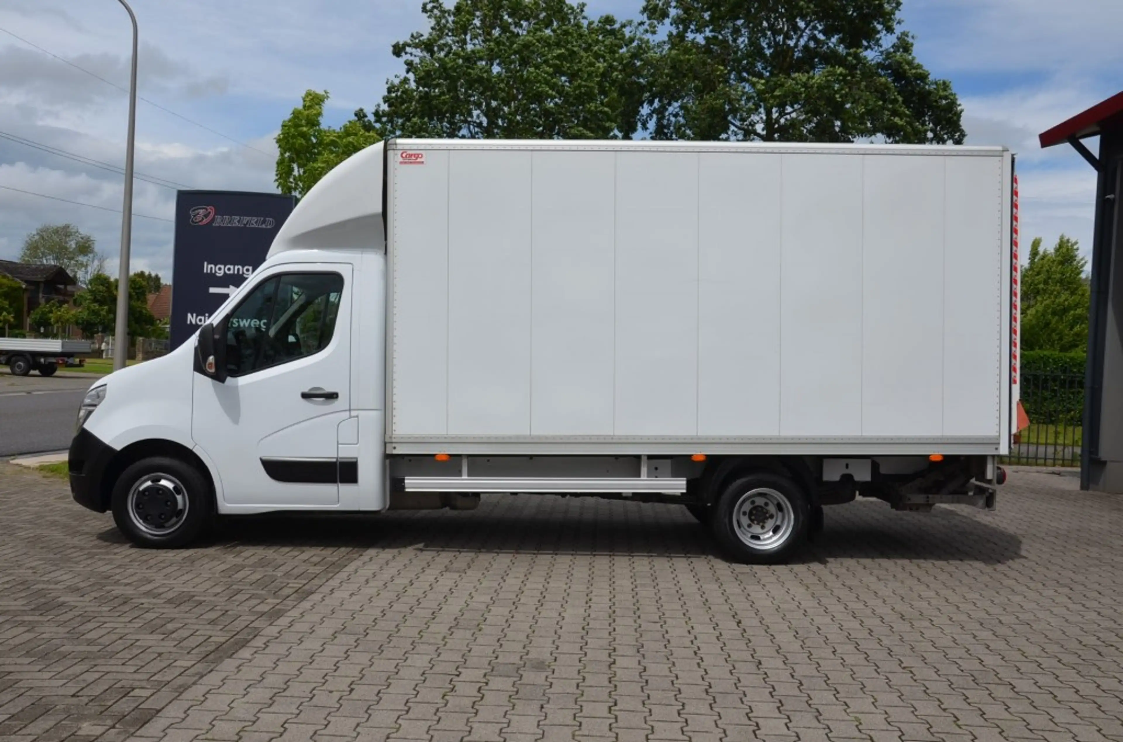 Nissan Interstar 2.3 DCI Interstar/master  Meubelbak/ bakwagen Laad — photo 2