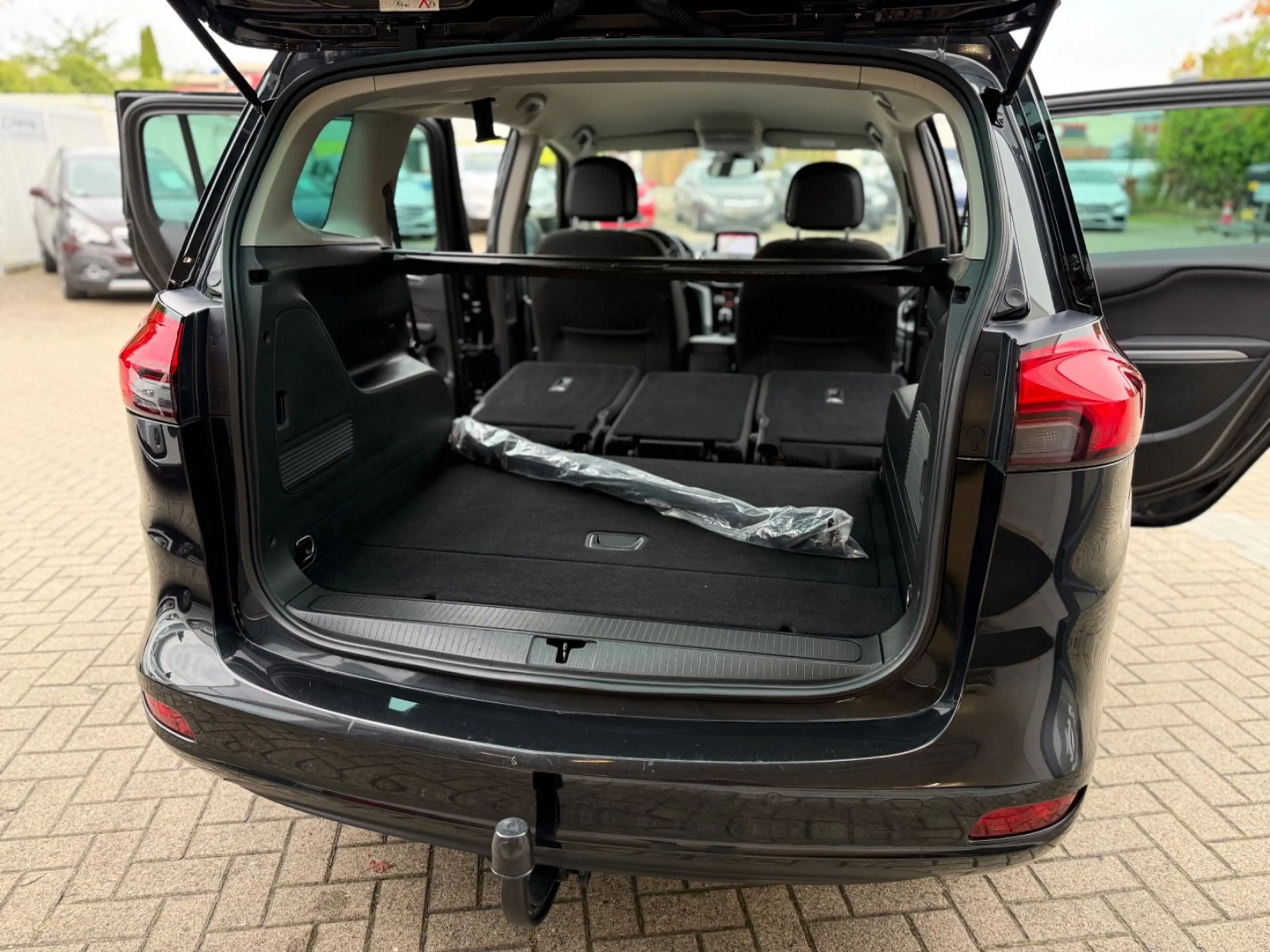 Opel Zafira C Tourer 1.4 "Style"*Navi*Rückfk*Anhk. — photo 18