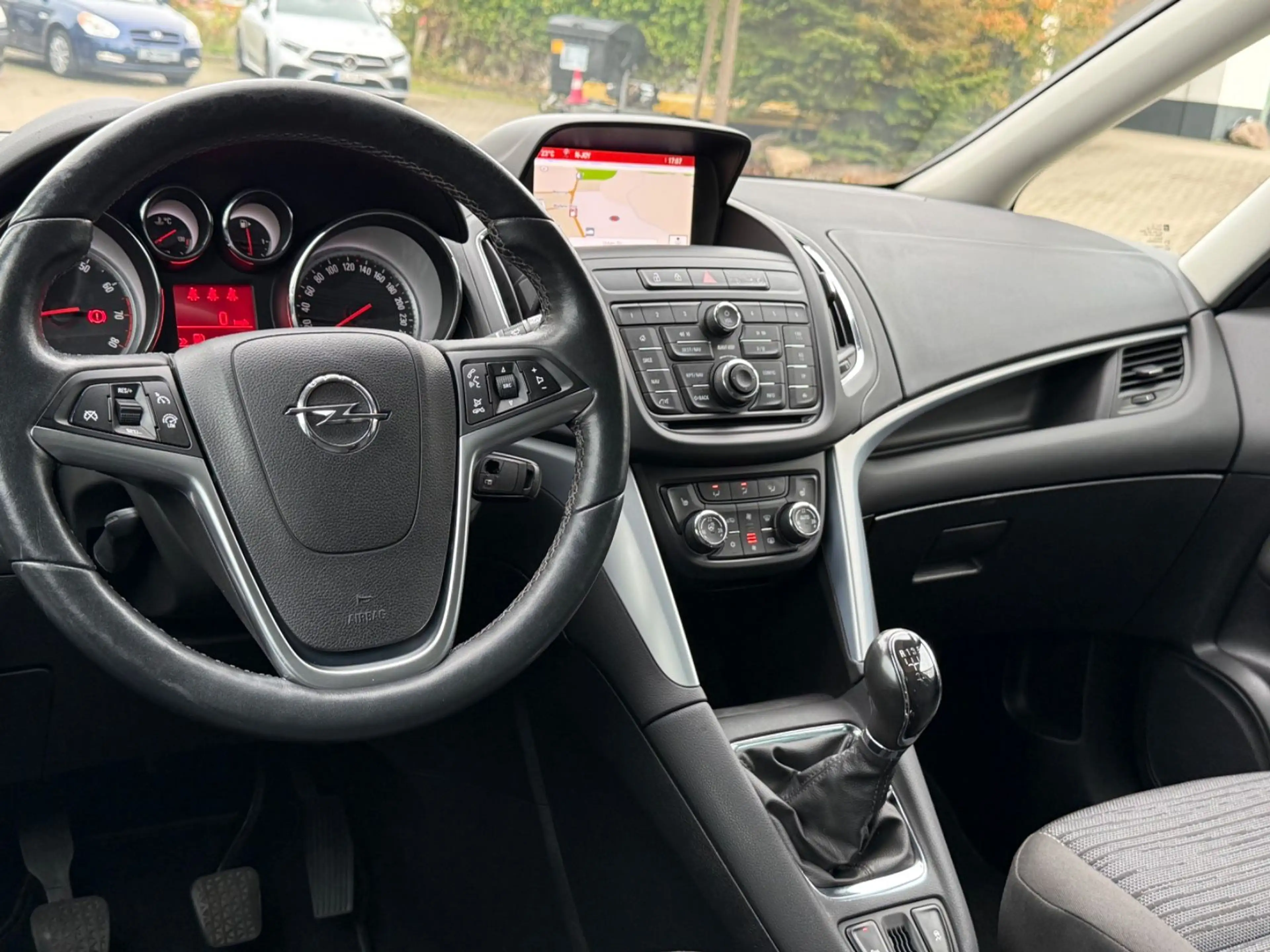 Opel Zafira C Tourer 1.4 "Style"*Navi*Rückfk*Anhk. — photo 22