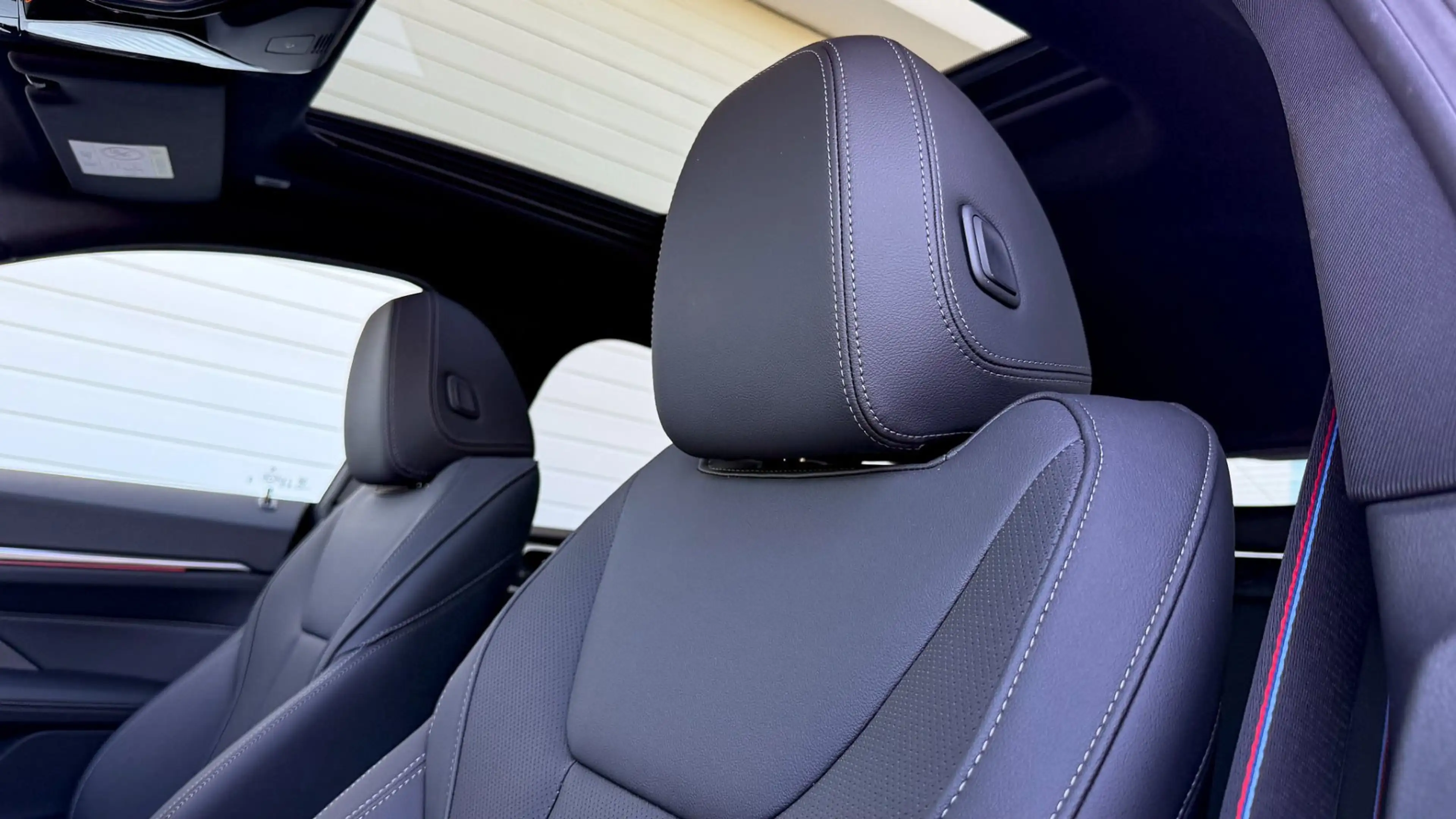 BMW i4 Gran Coupe xDrive M-Sportpaket Pro — photo 15