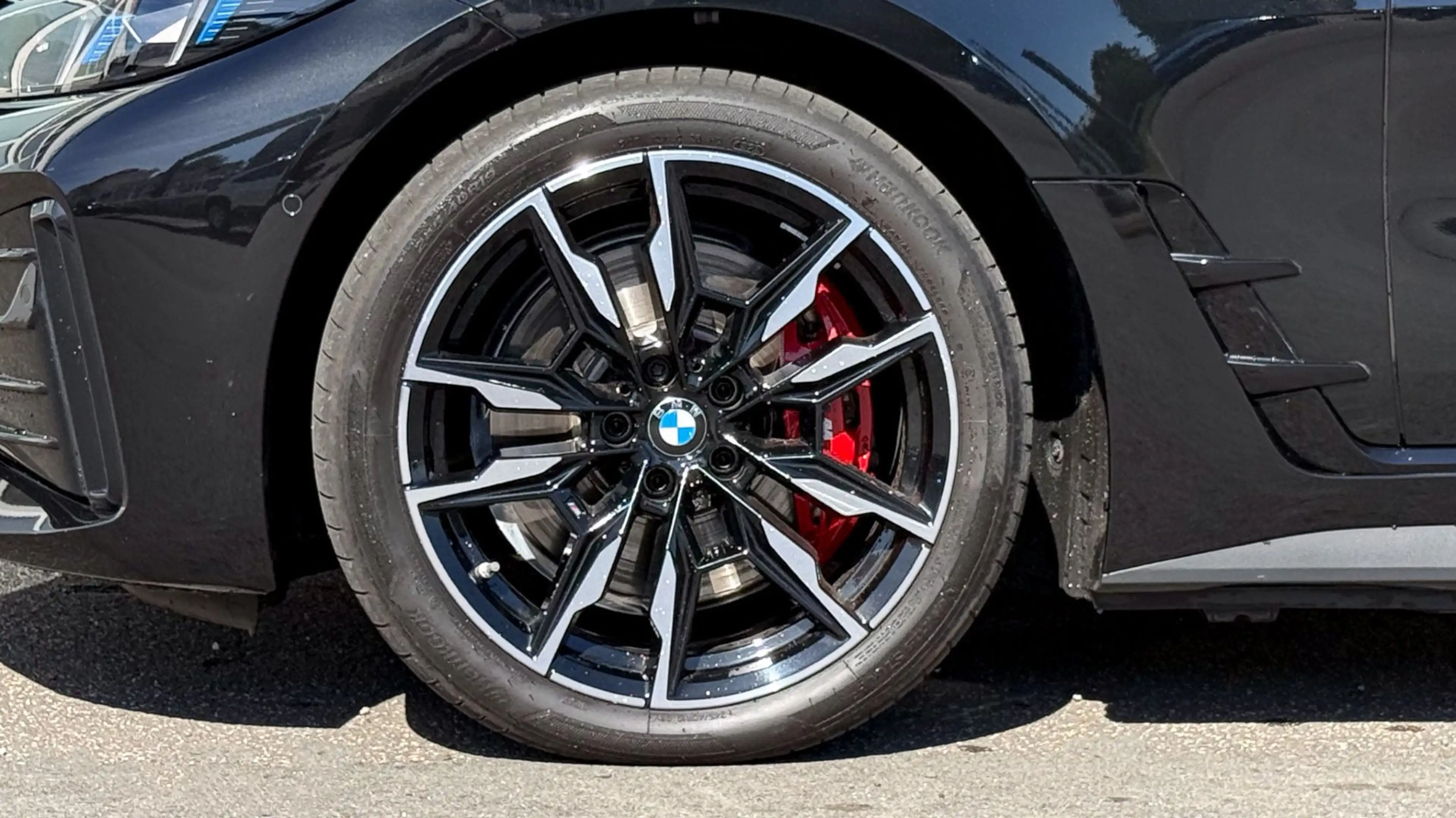 BMW i4 Gran Coupe xDrive M-Sportpaket Pro — photo 8