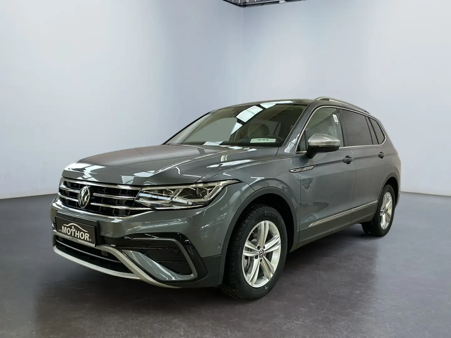 Volkswagen Tiguan Allspace 2.0 TDI 4Motion Elegance 4xSHZ Grau - 2