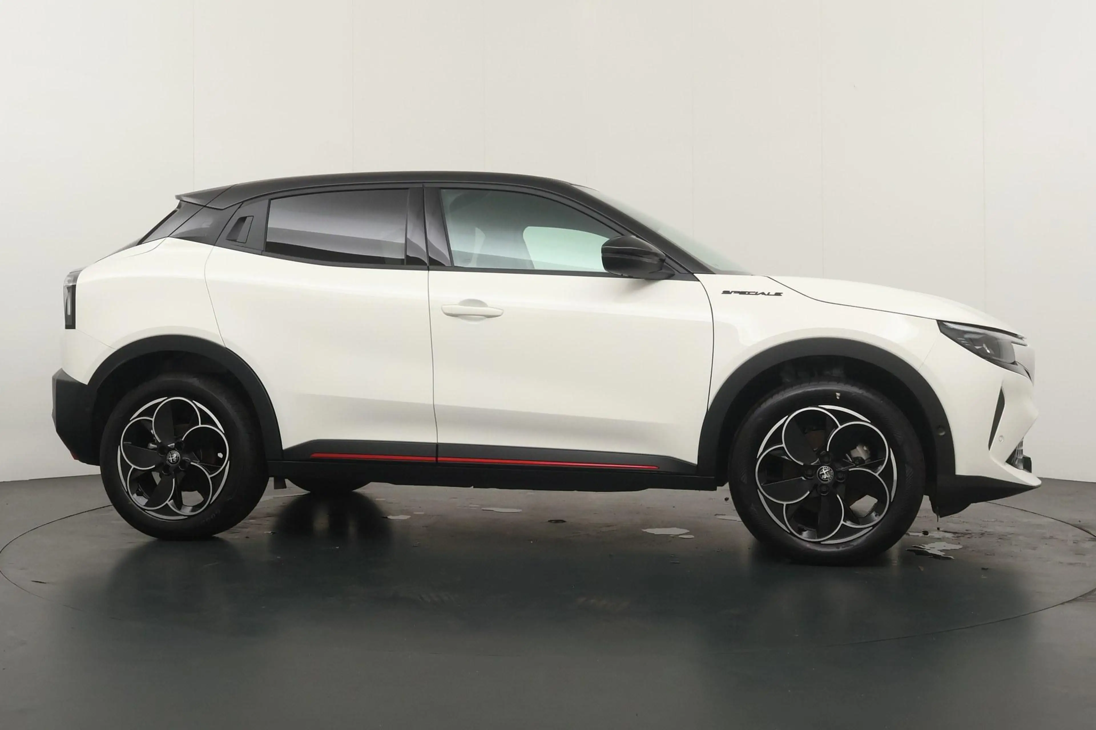 Alfa Romeo Junior Elettrica Sport Speciale 54 kWh | Pack Techno | Wa — photo 6