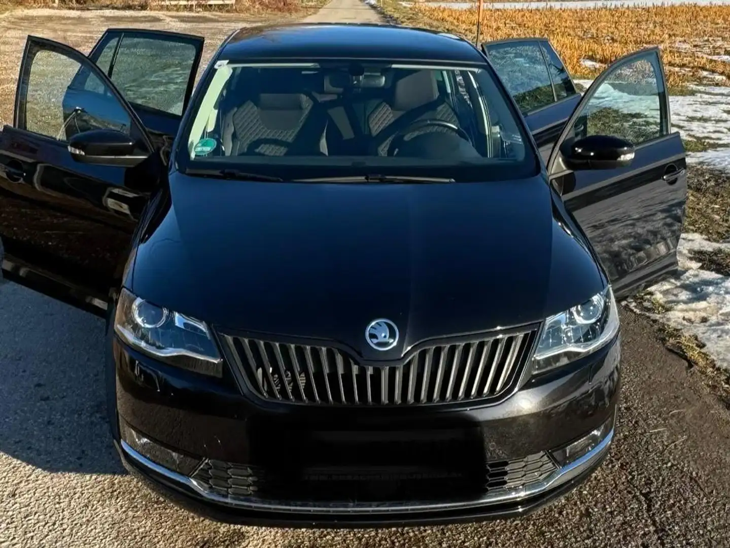 Skoda Rapid/Spaceback Rapid Spaceback 1,0 TSI Sport Sport Schwarz - 2