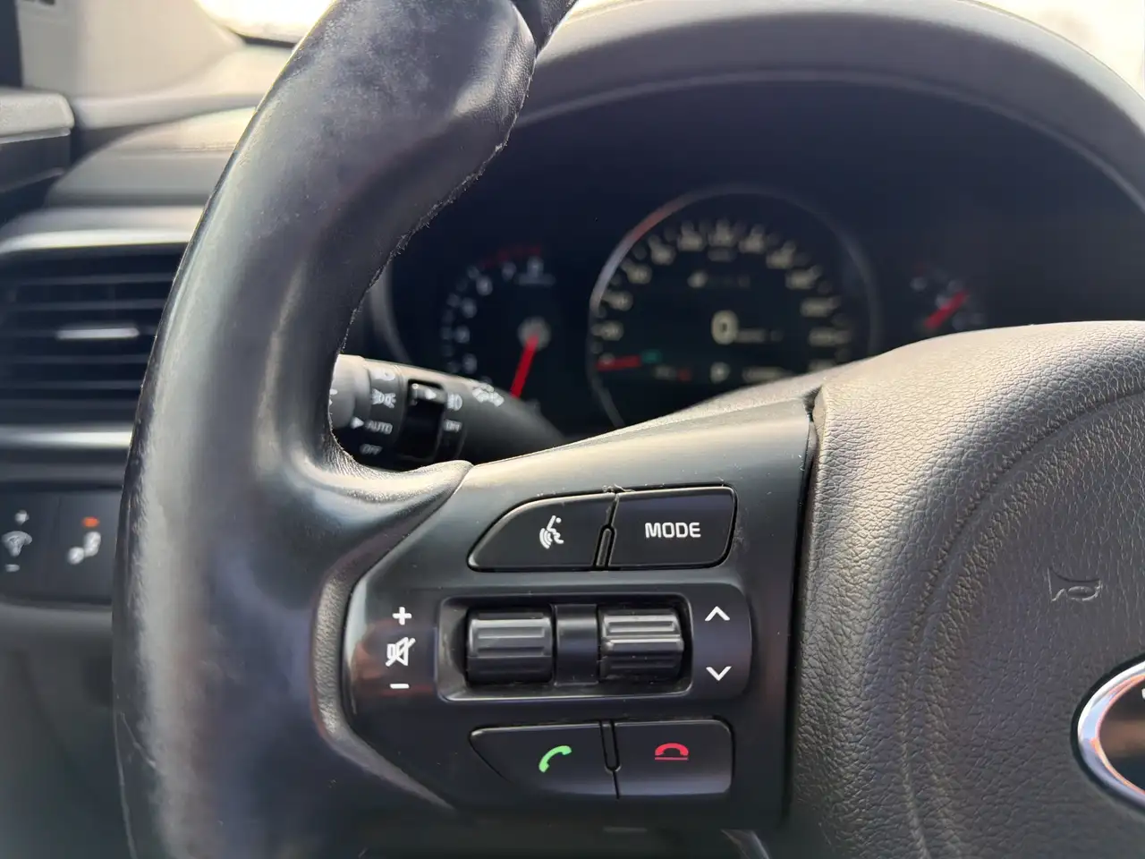 Kia Sorento снимка Kia Sorento