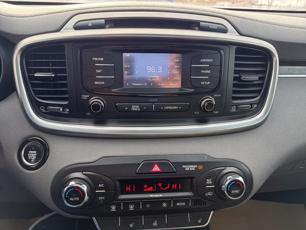 Kia Sorento снимка Kia Sorento