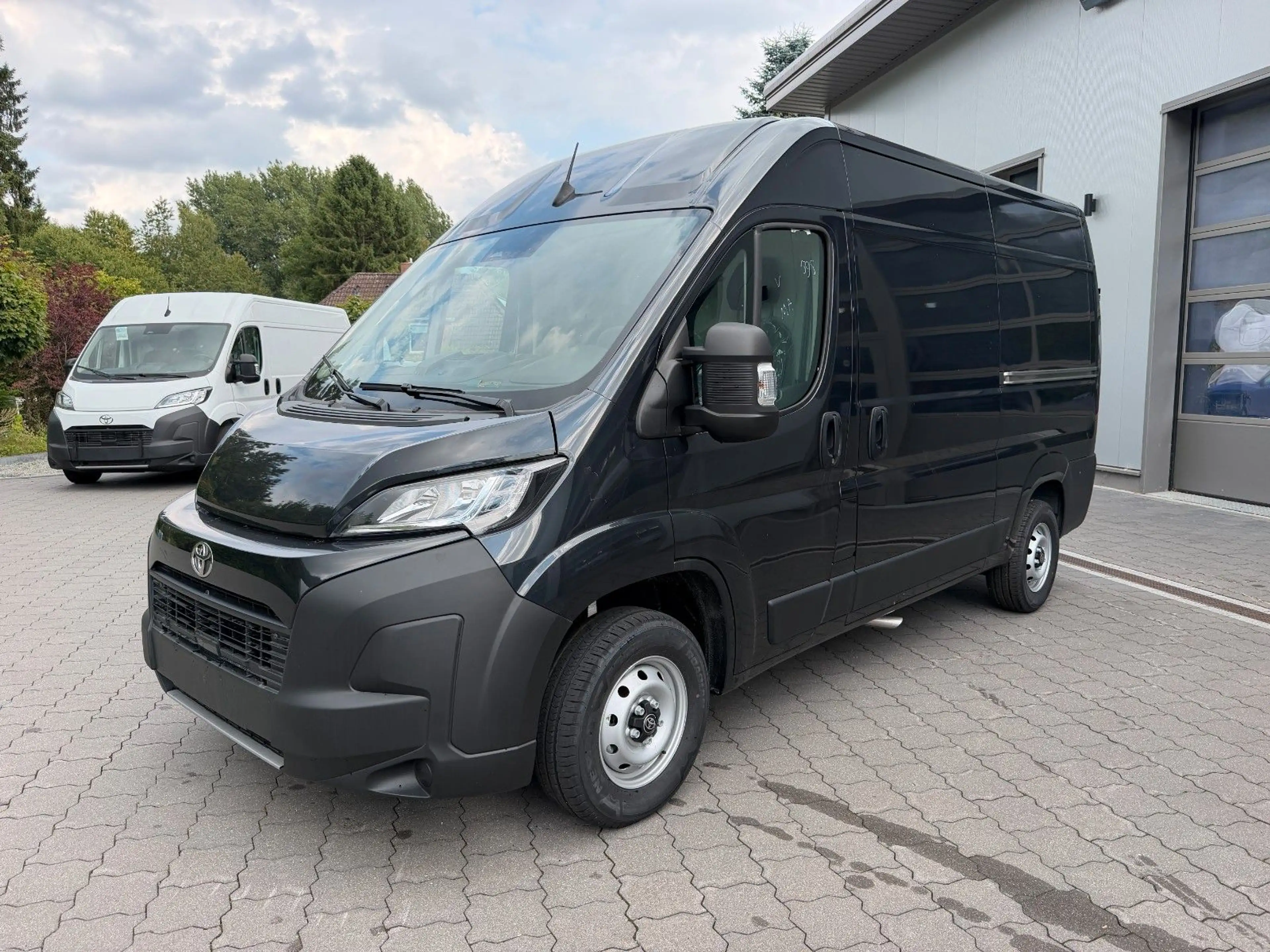 Toyota Proace Max 35 L2H2 2.2 140 WEBASTO+2xTÜREN+BODEN — photo 3