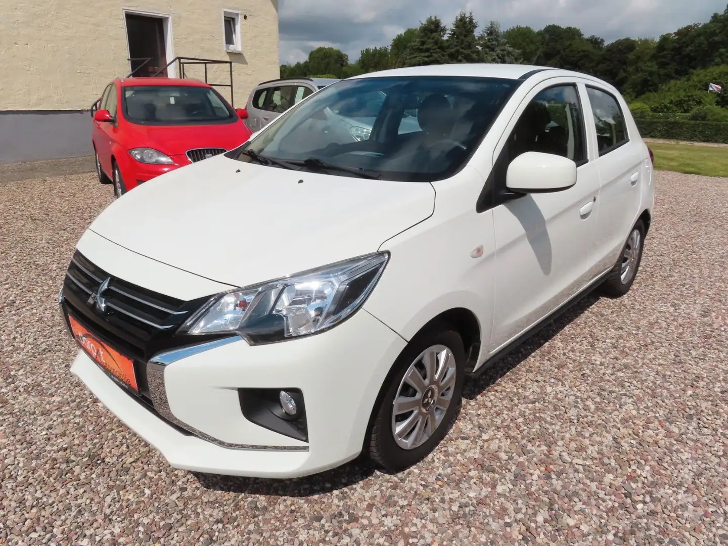 Mitsubishi Space Star Weiß - 1