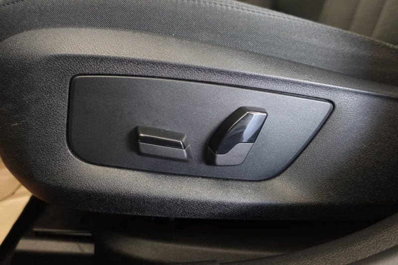 BMW 520 d xDrive G31 — photo 8
