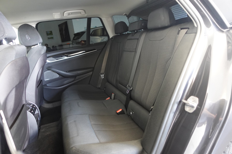 BMW 520 d xDrive G31 — photo 10