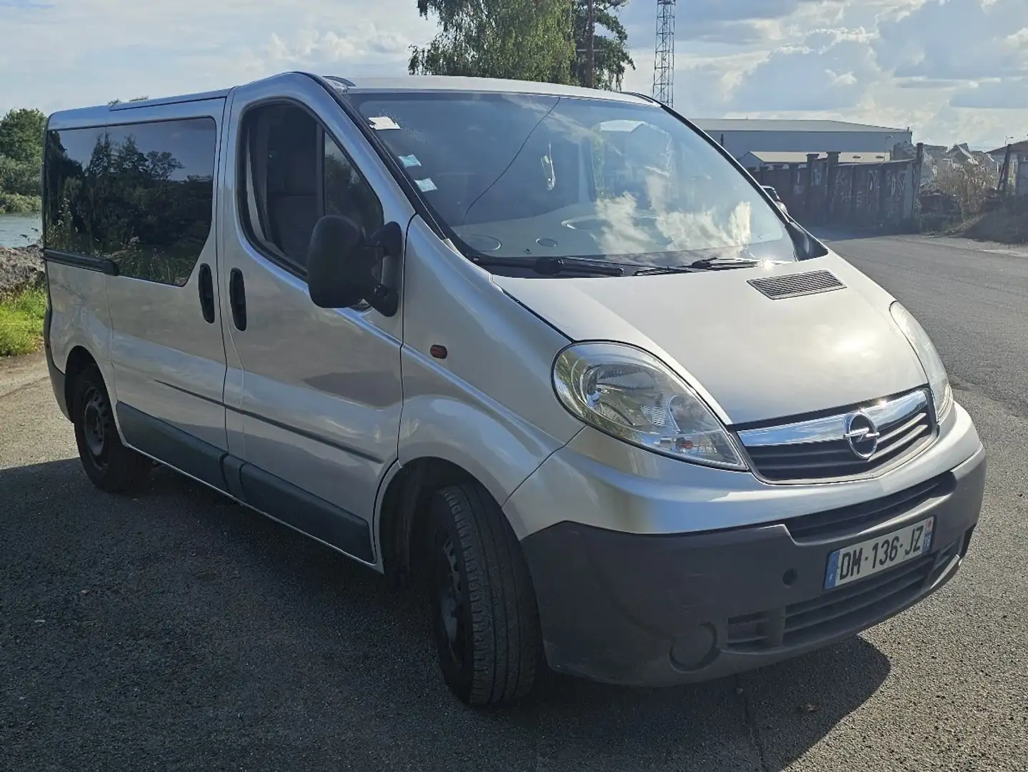 Opel Vivaro CA 2700 L1H1 2.0 FAP CDTI 115 CH PACK CLIM + - 2