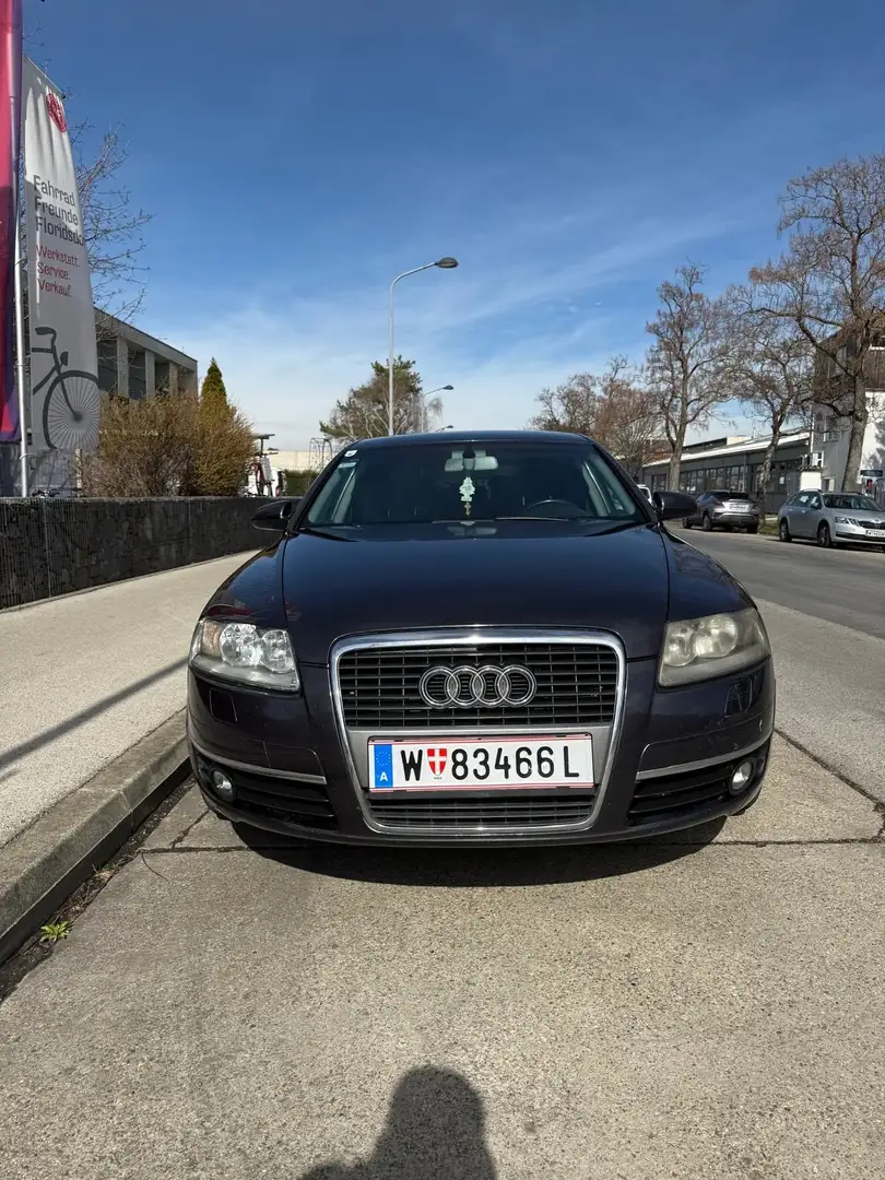Audi A6 2,4 V6 Multitronic - 2
